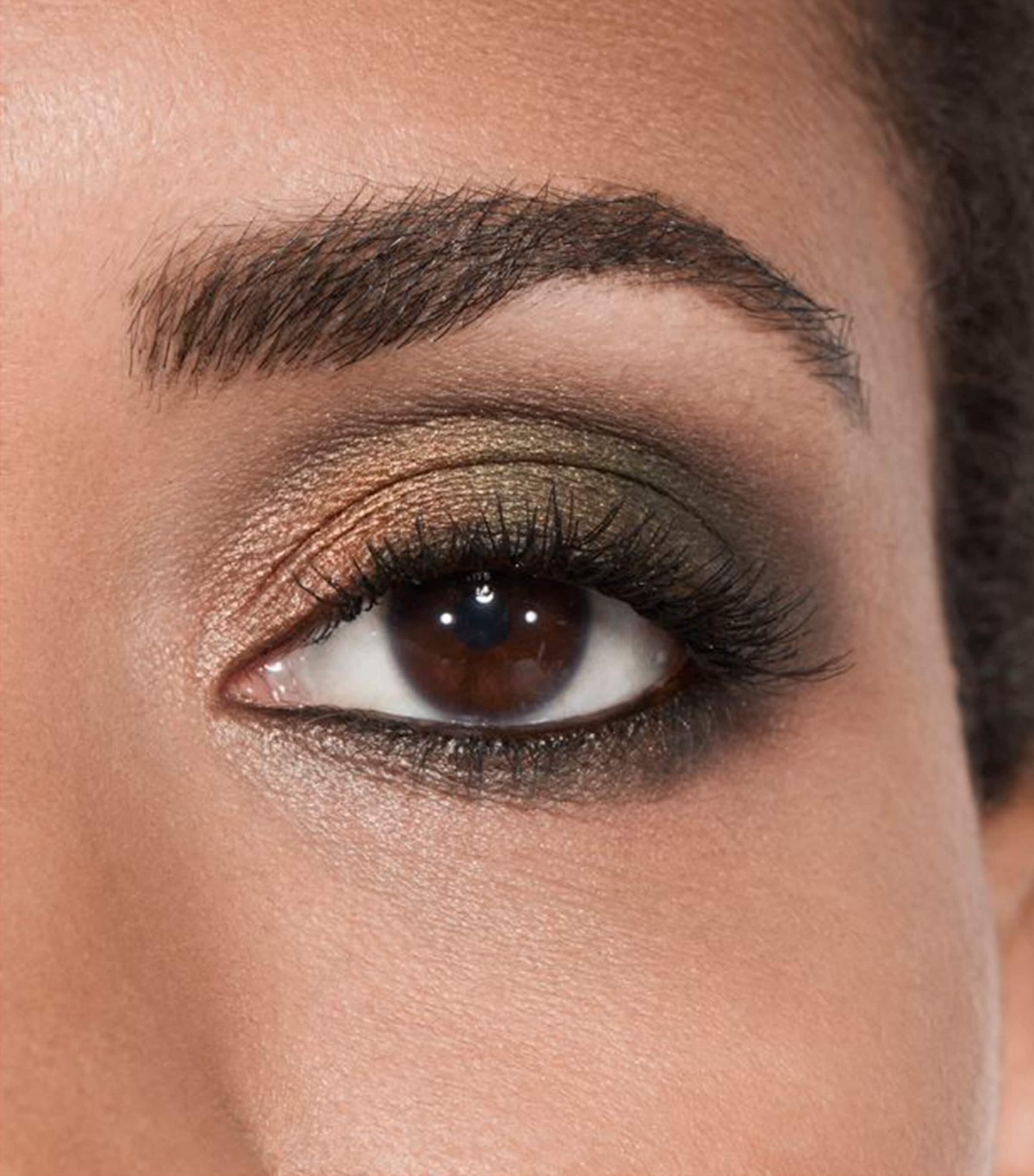 LES 4 OMBRES Multi-Effect Quadra Eyeshadow Palette 318 BLURRY GREEN Image 4