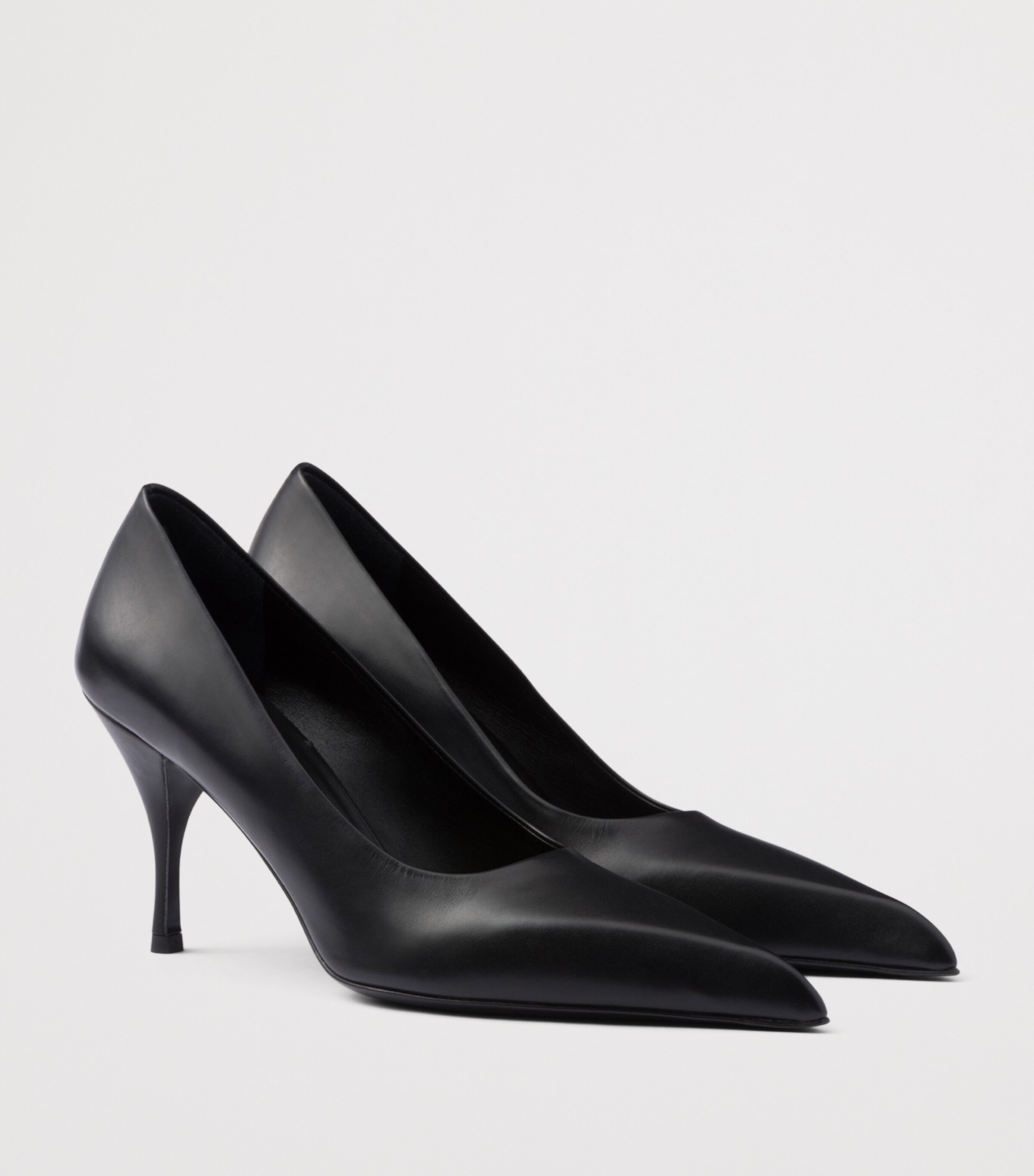 Prada Leather Pumps 85 Black Image 3