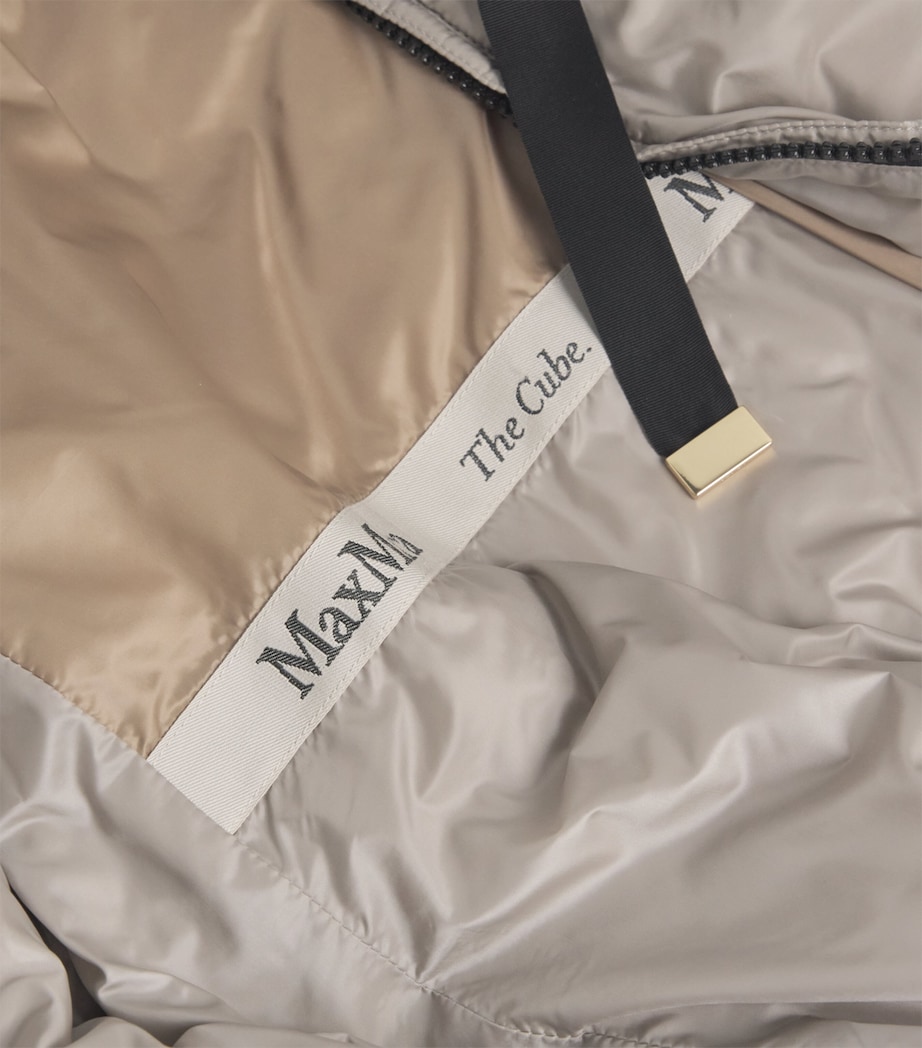 The Cube Hooded Puffer Jacket LIGHT GREY Image 5