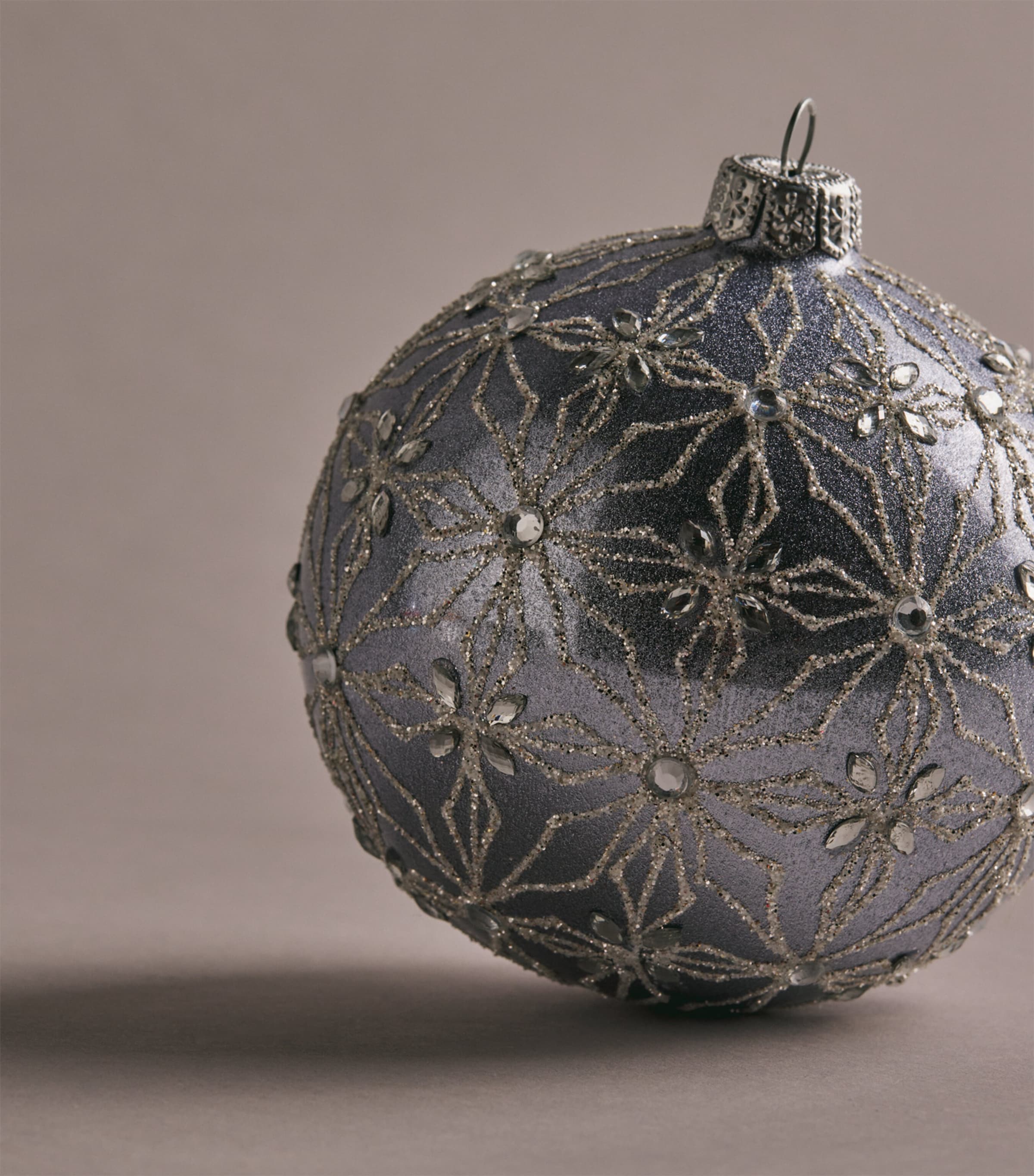 Harrods Glitter Snowflake Bauble Lvendr Mtallic Effct Image 2