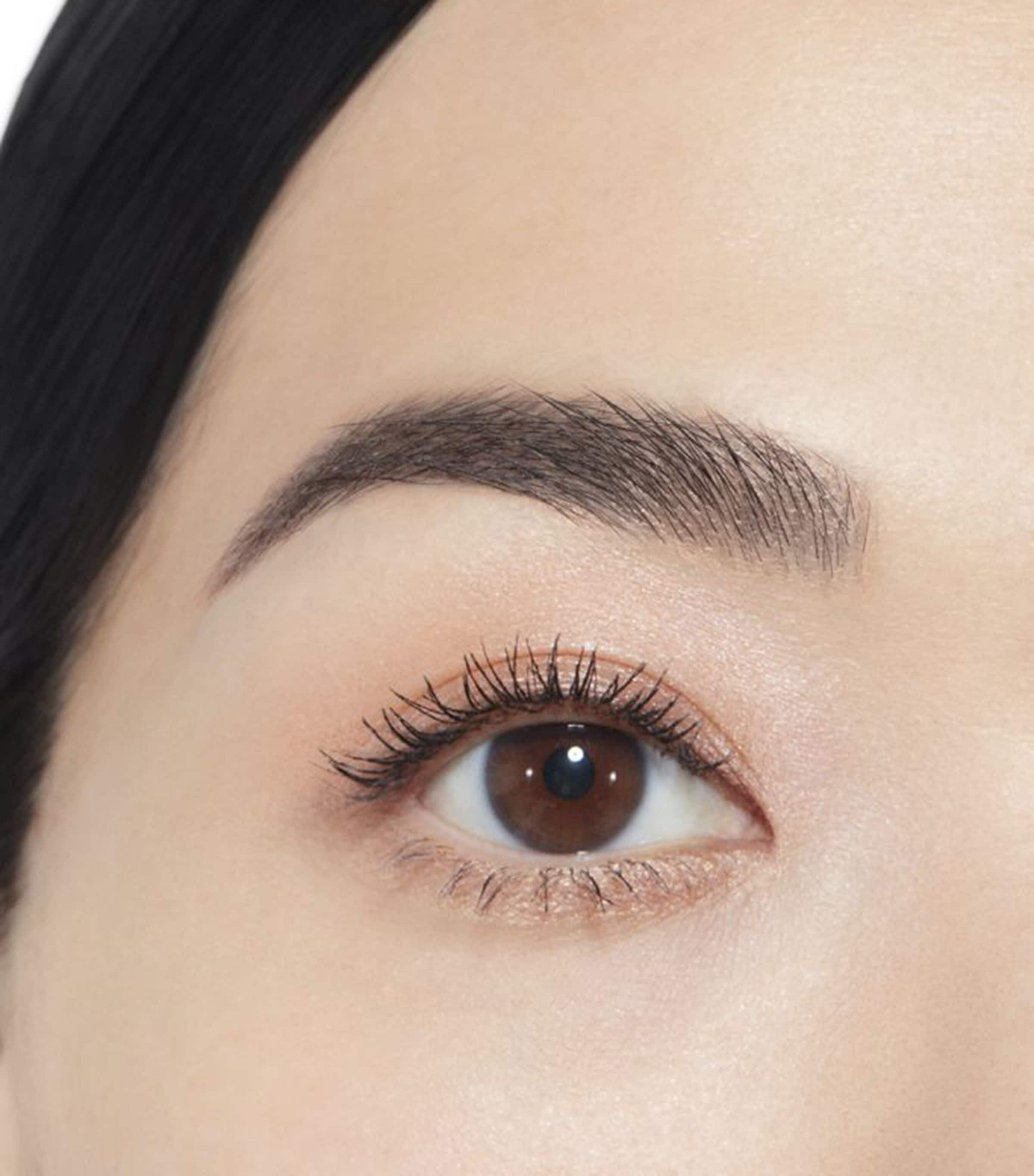 STYLO OMBRE ET CONTOUR 3-In-1 Eyeshadow-Eyeliner-Kohl Pencil 06 NUDE ÉCLAT Image 3