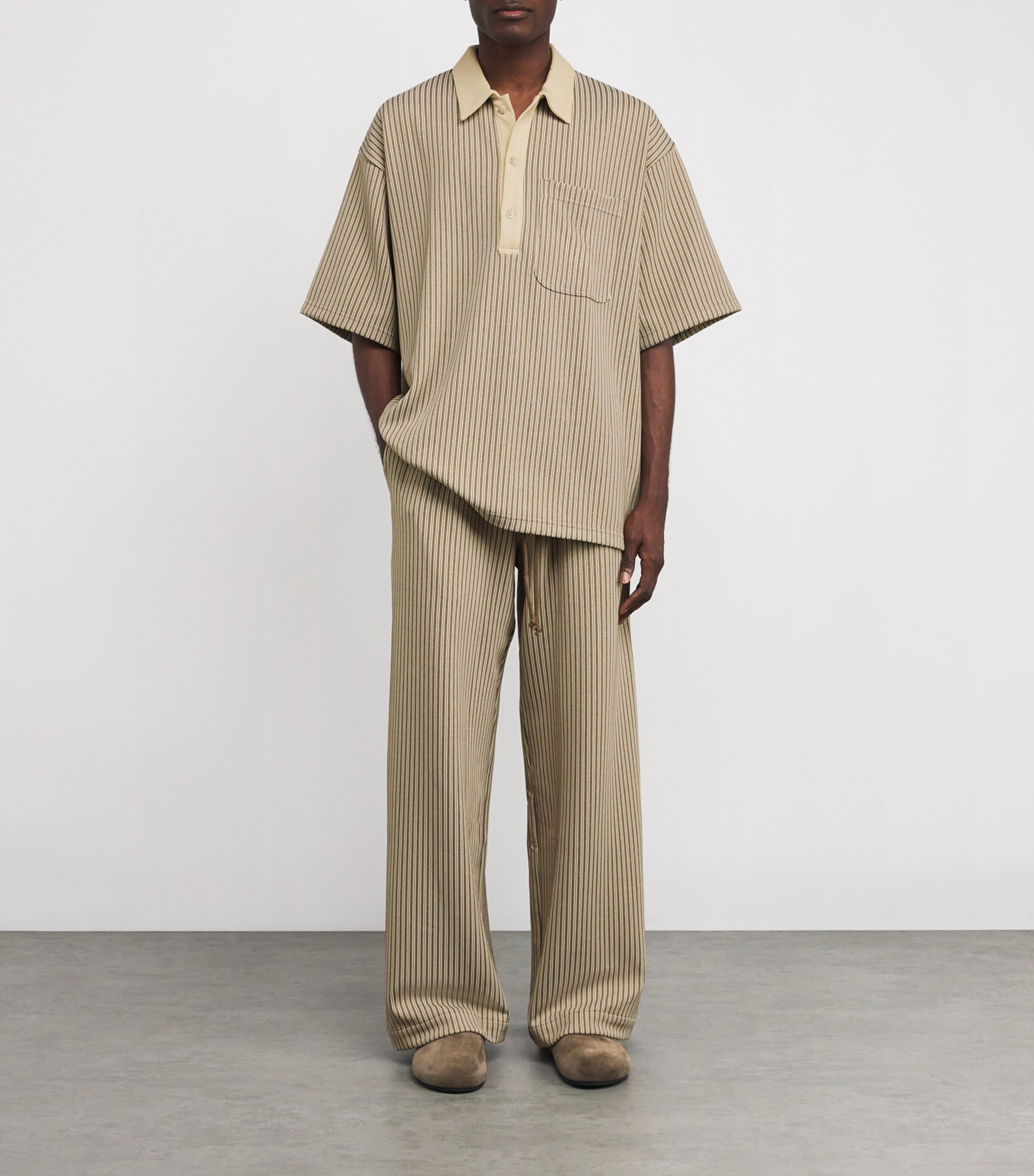 Stripe Gym Polo Shirt BEIGE Image 2