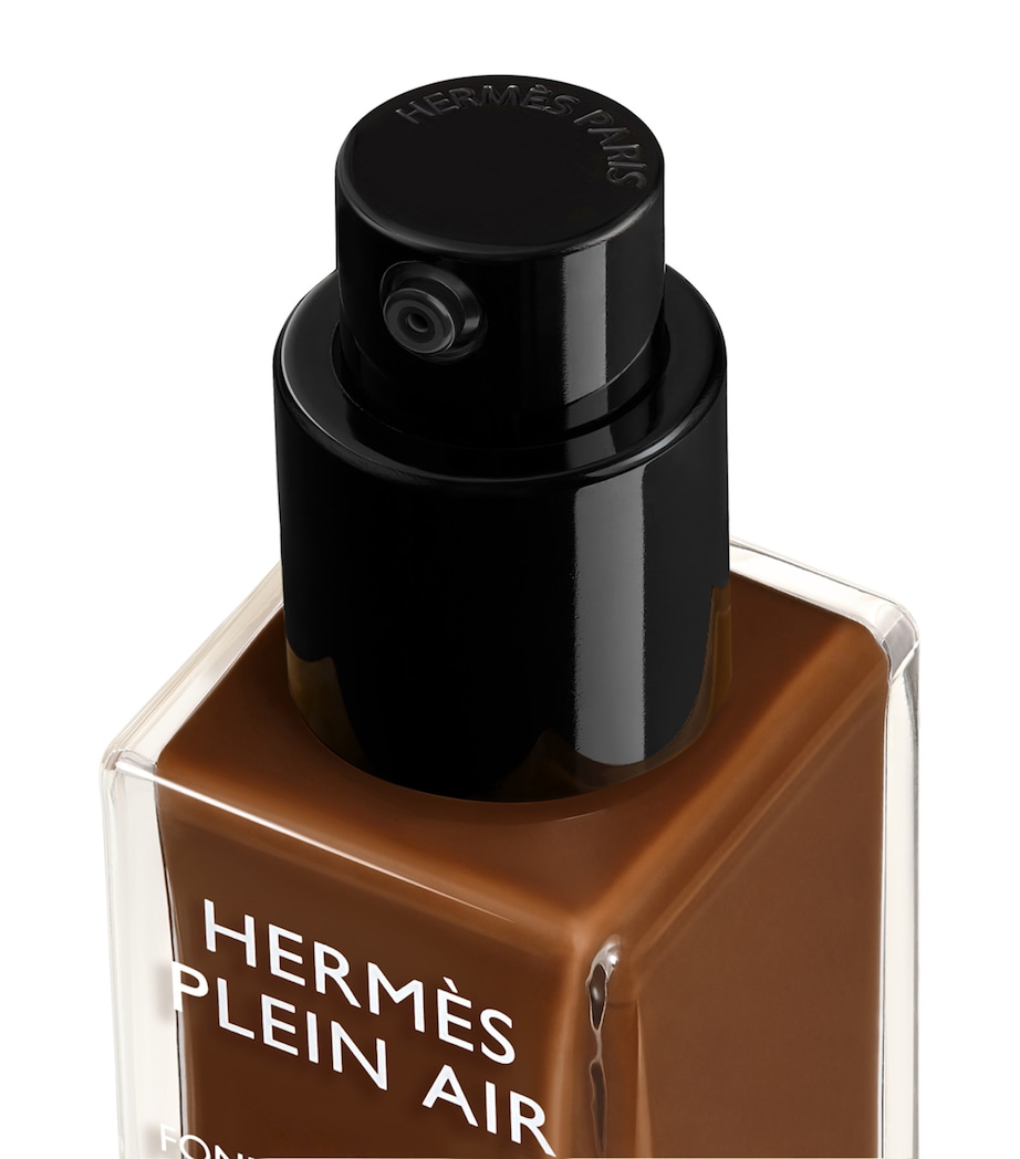 Plein Air Luminous Matte Skincare Foundation CACAO Image 4