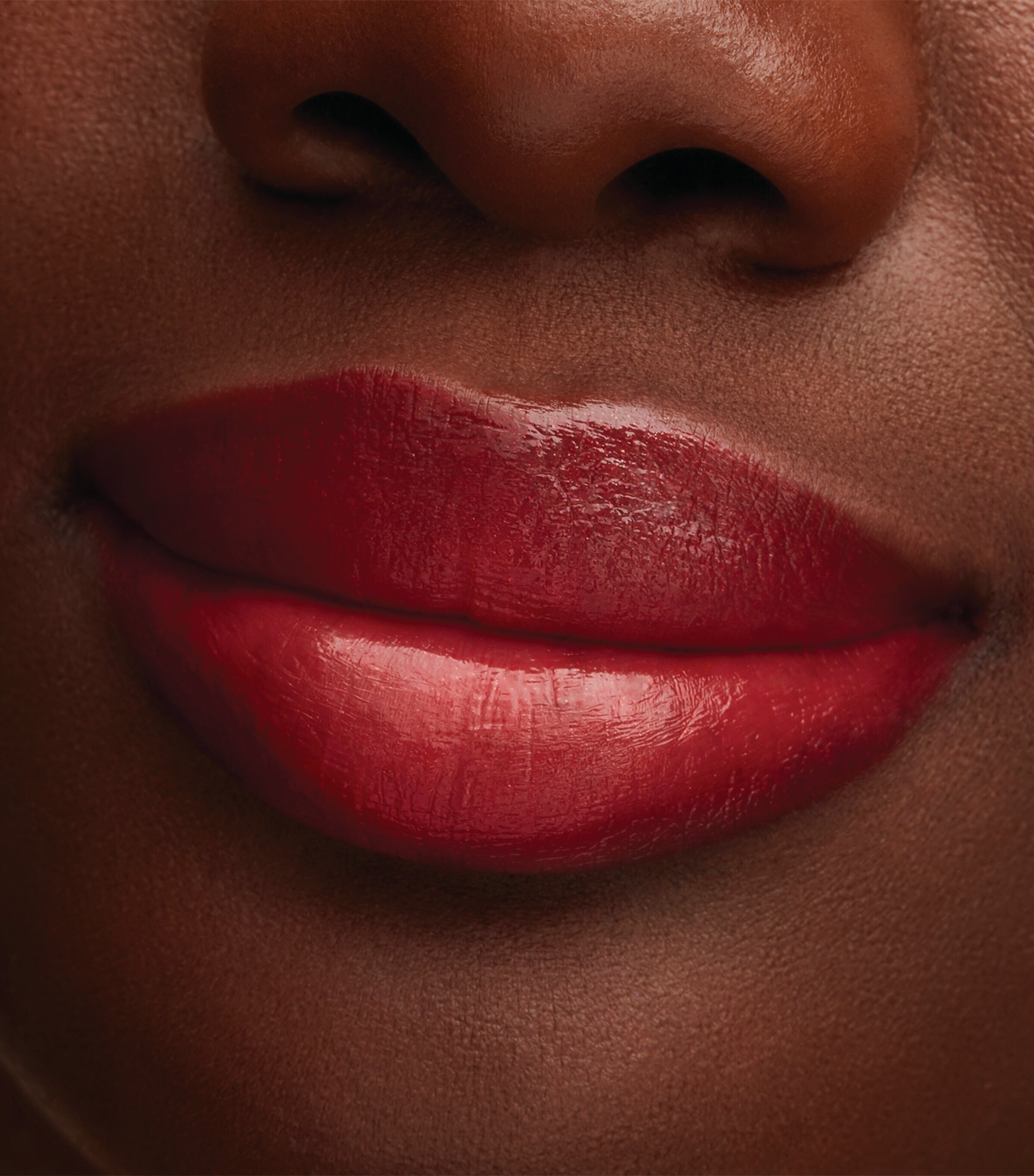 Lustreglass Sheer-Shine Lipstick COCKNEY Image 11