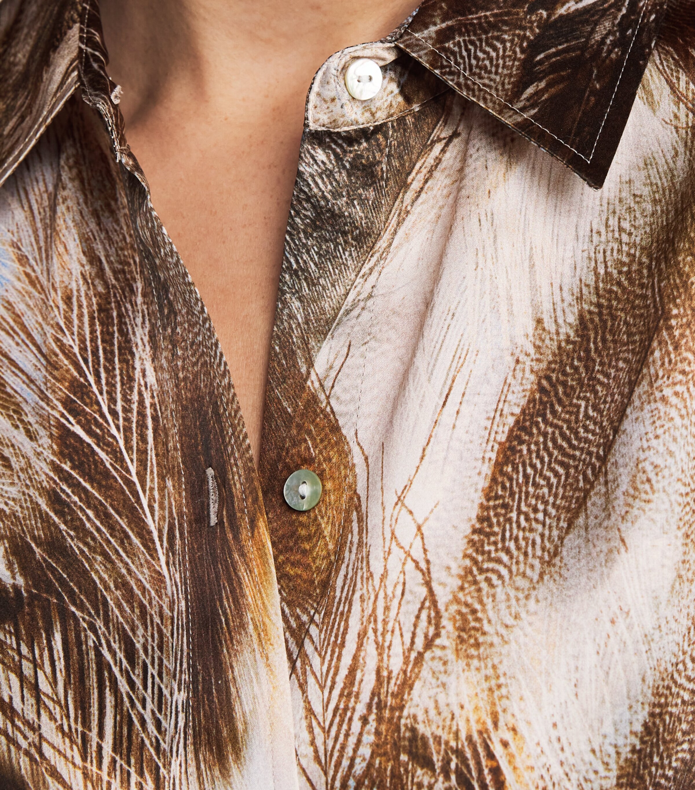 Silk Cropped-Sleeve Dani Blouse NEUTRAL/BL MIX FTHER Image 6