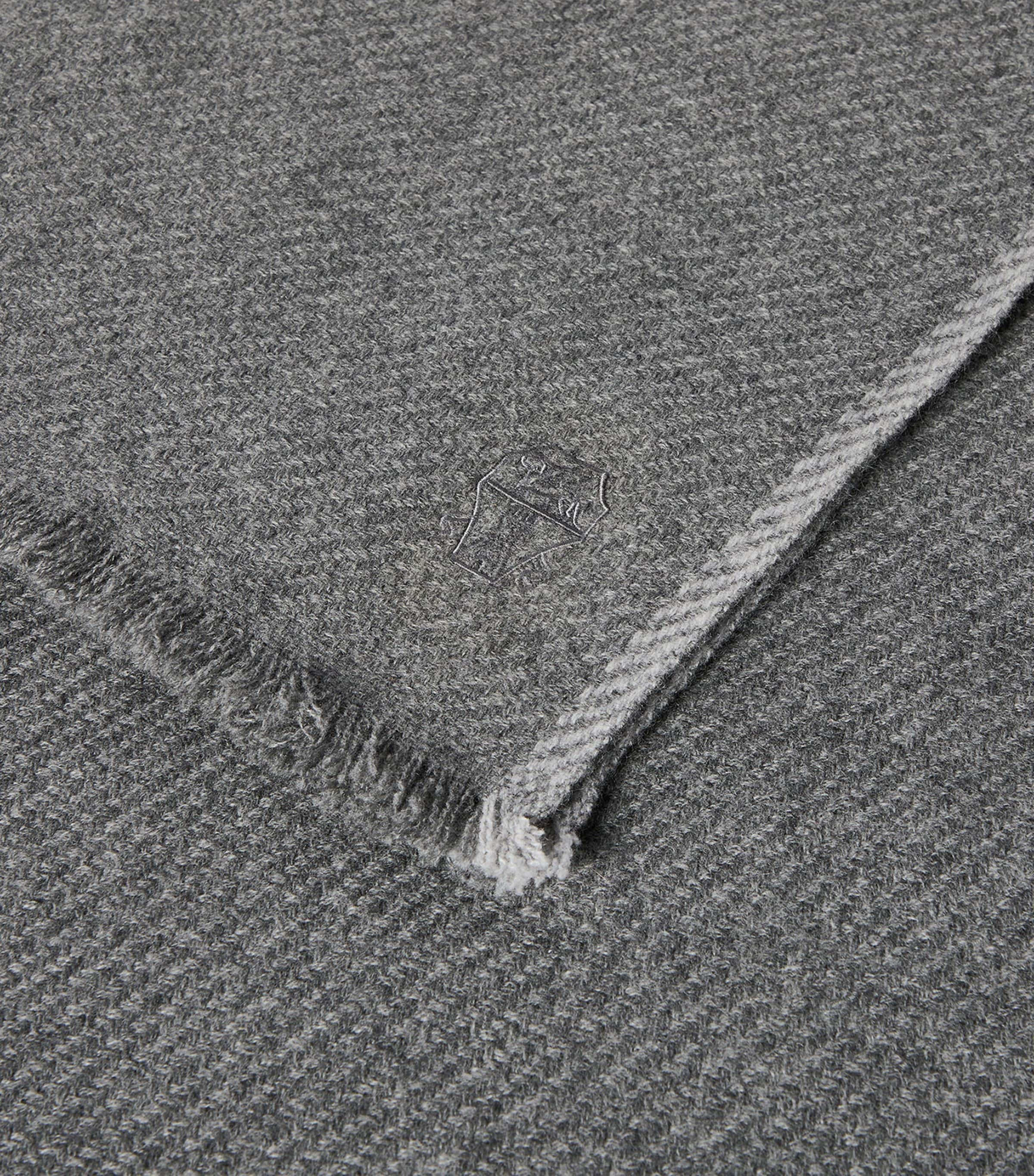 Brunello Cucinelli Mens Cashmere Scarf Image 4