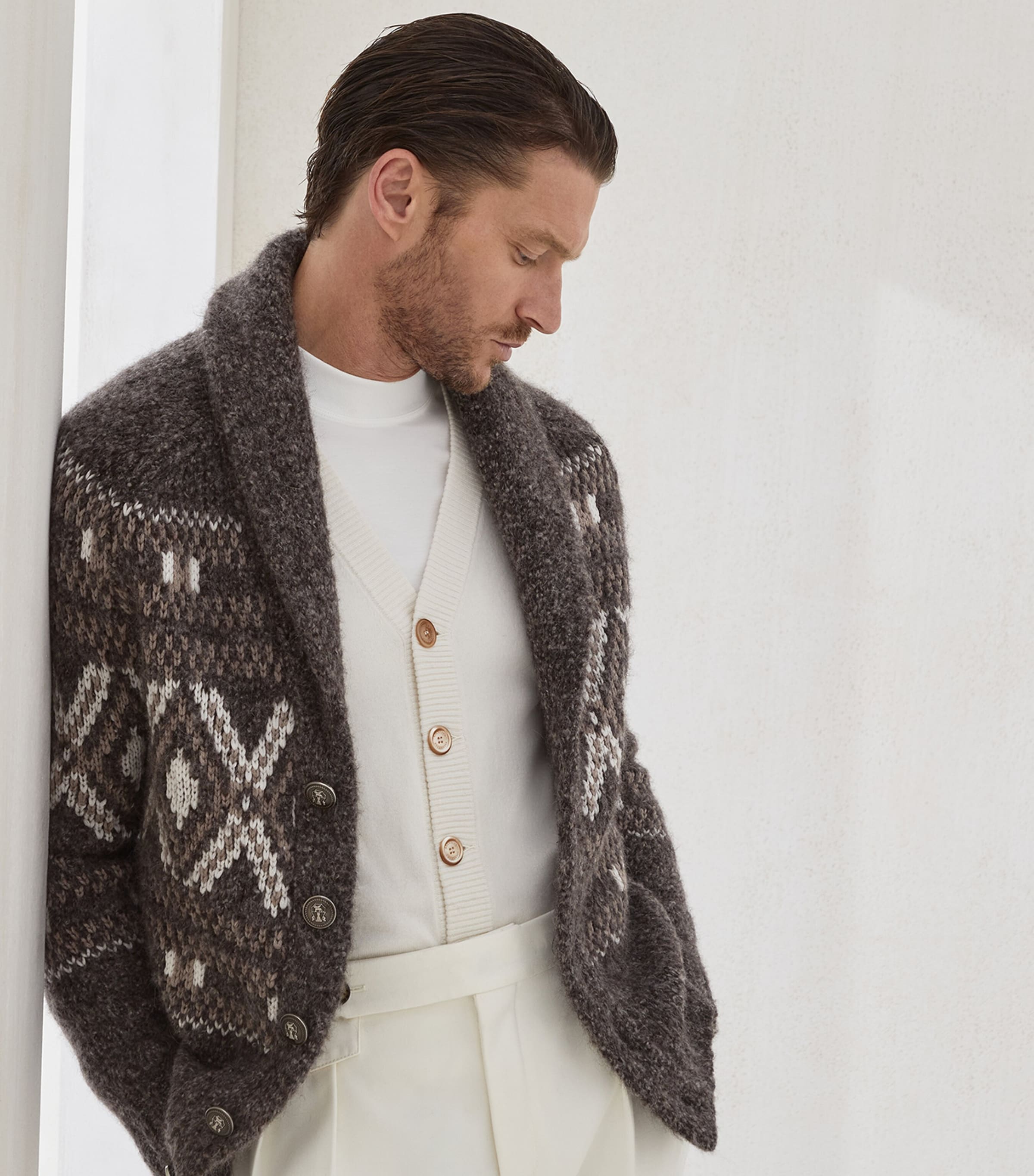 Alpaca-Virgin Wool-Cashmere Jacquard Cardigan COW07 Image 5