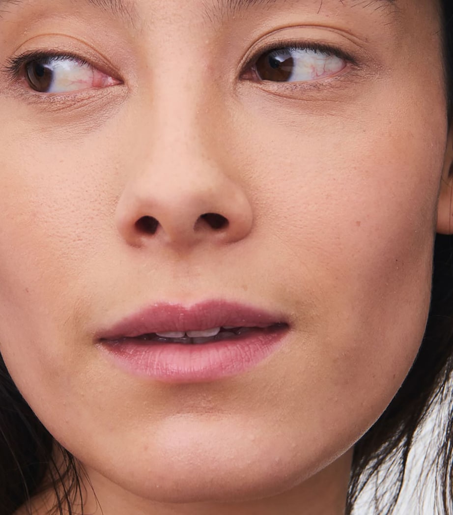 Clarins Skin Illusion All-in One-Concealer Image 4