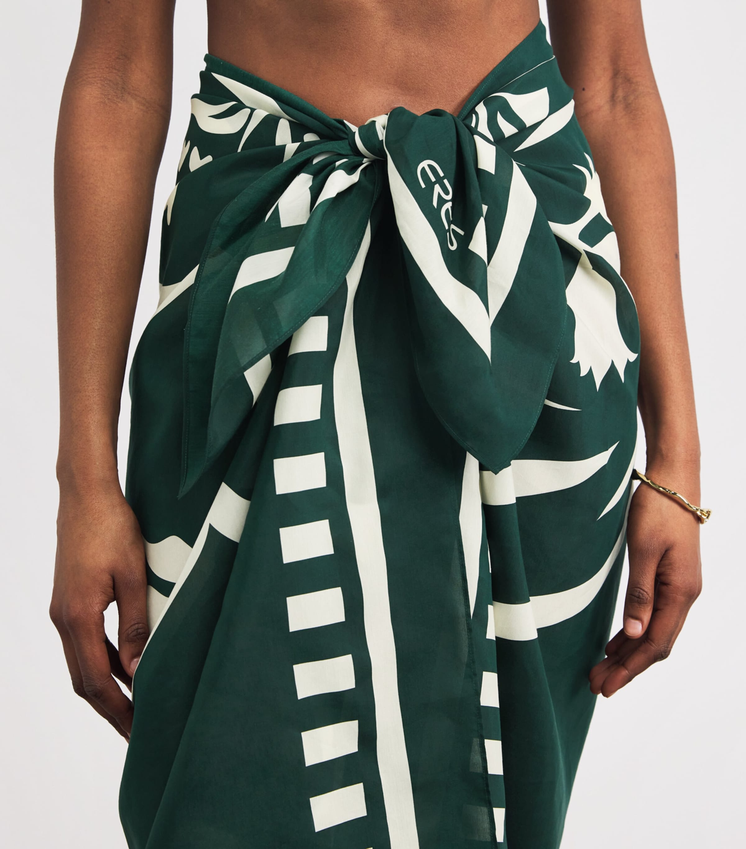 Eres Womens Silk-Cotton Mandapa Sarong Scarabee/pan Image 3