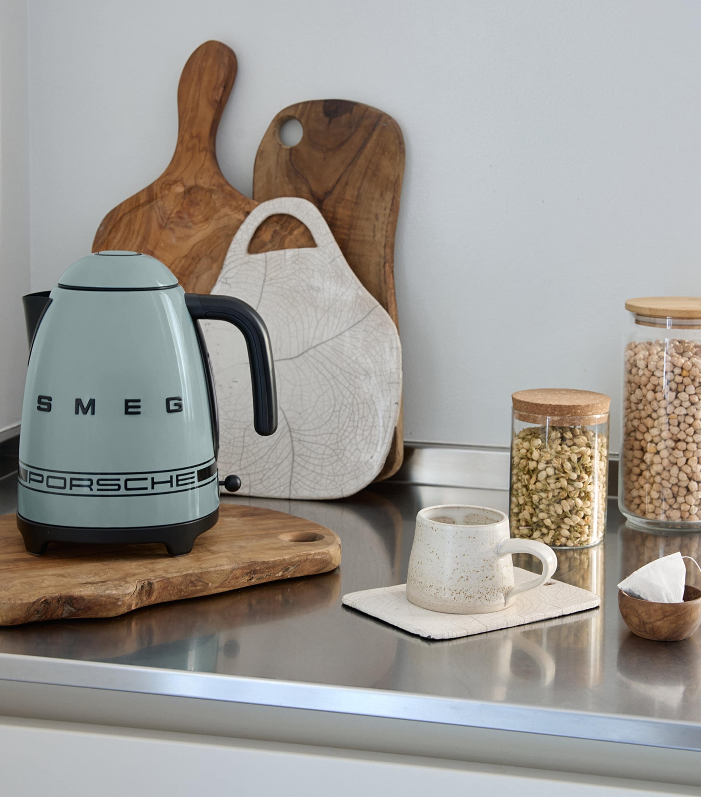 Smeg x Porsche Kettle (1.7L) GREEN Image 3
