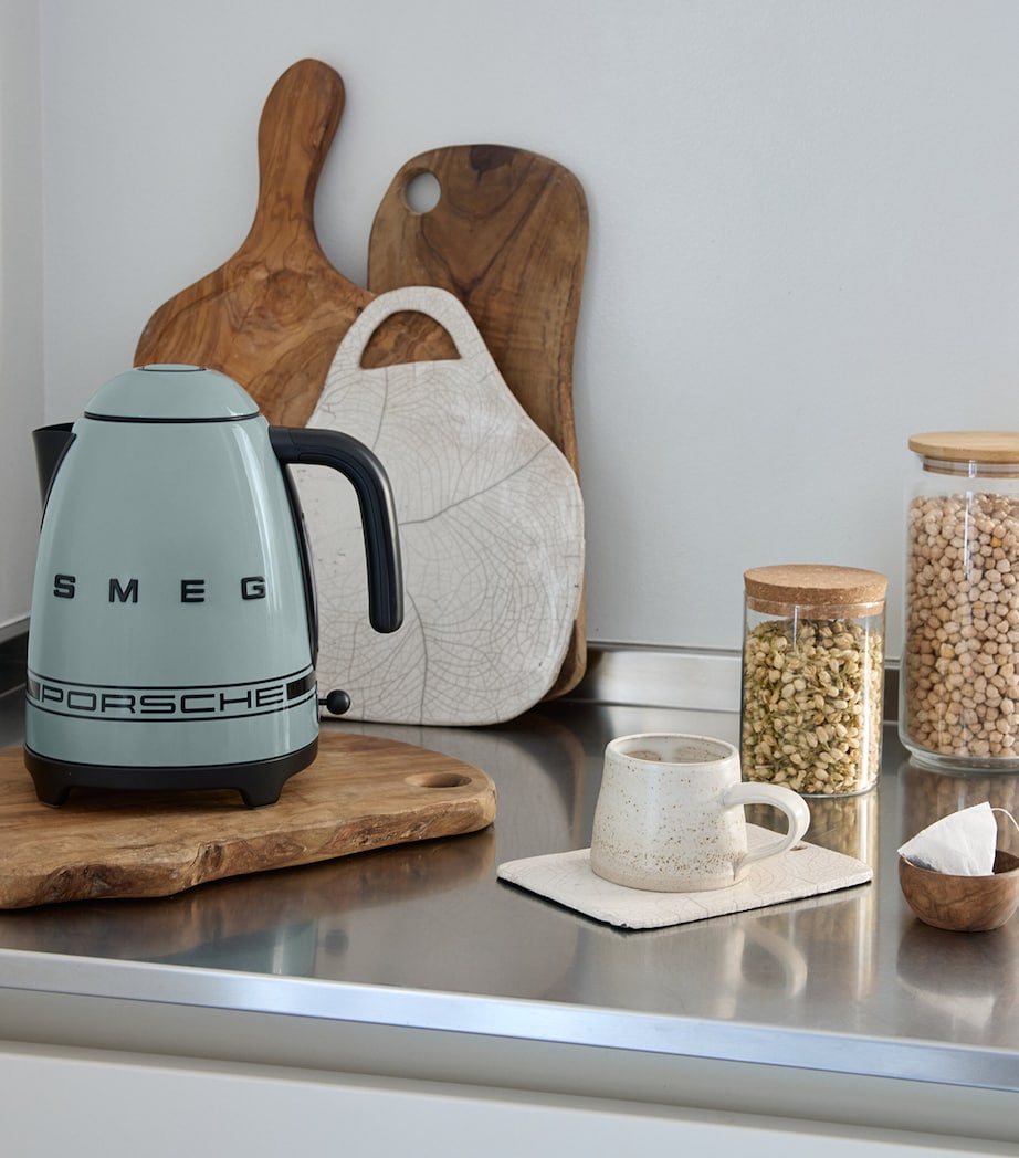 Smeg x Porsche Kettle (1.7L) GREEN Image 3