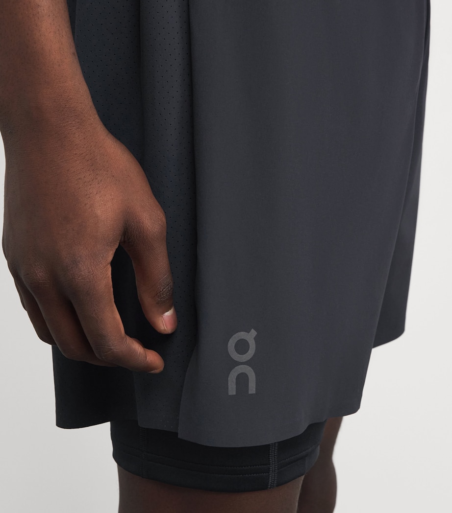 On Mens 5” Performance 2/1 Shorts Black Image 3
