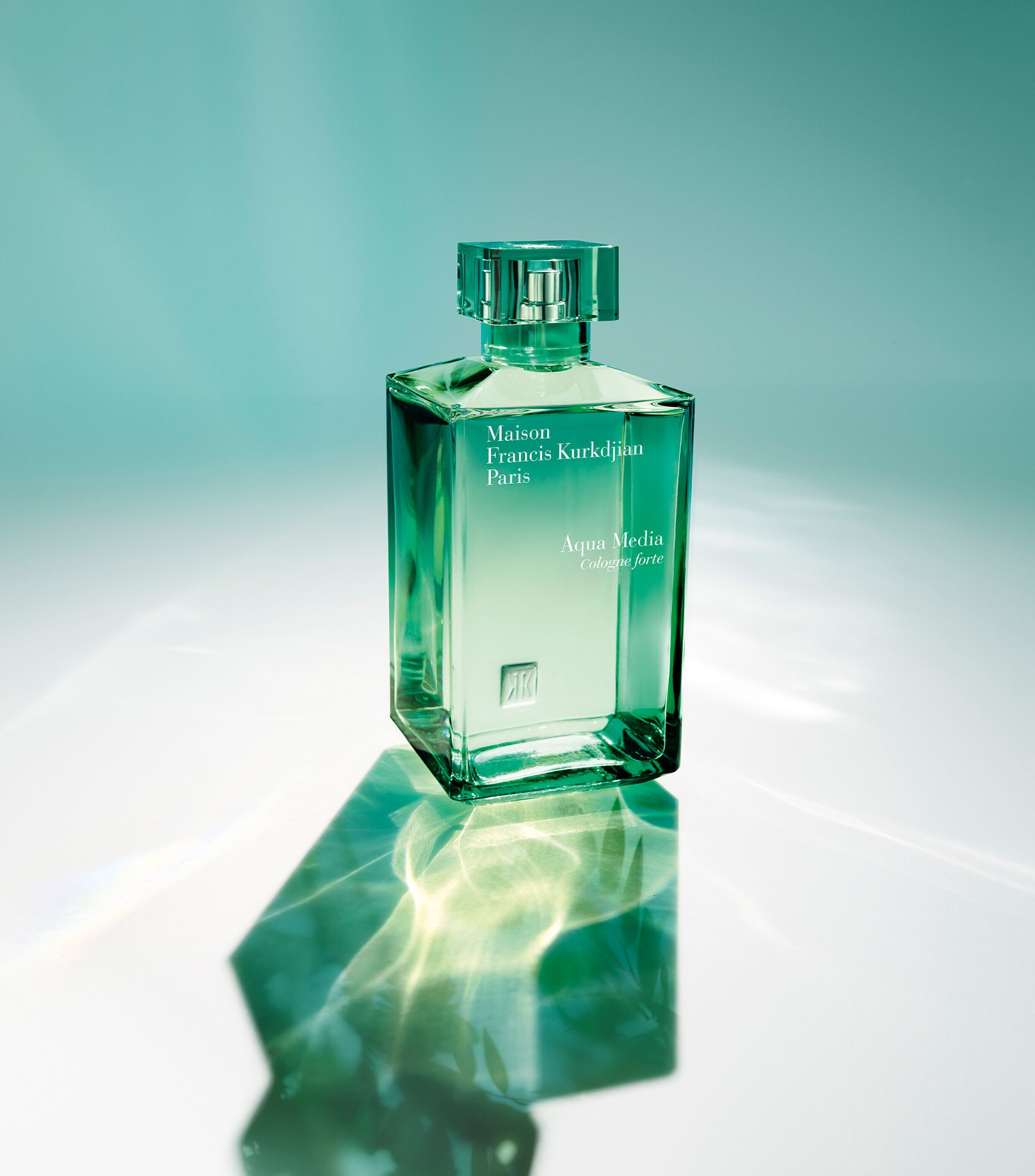 Maison Francis Kurkdjian Aqua Media Cologne Forte Eau de Parfum (200ml) Image 5