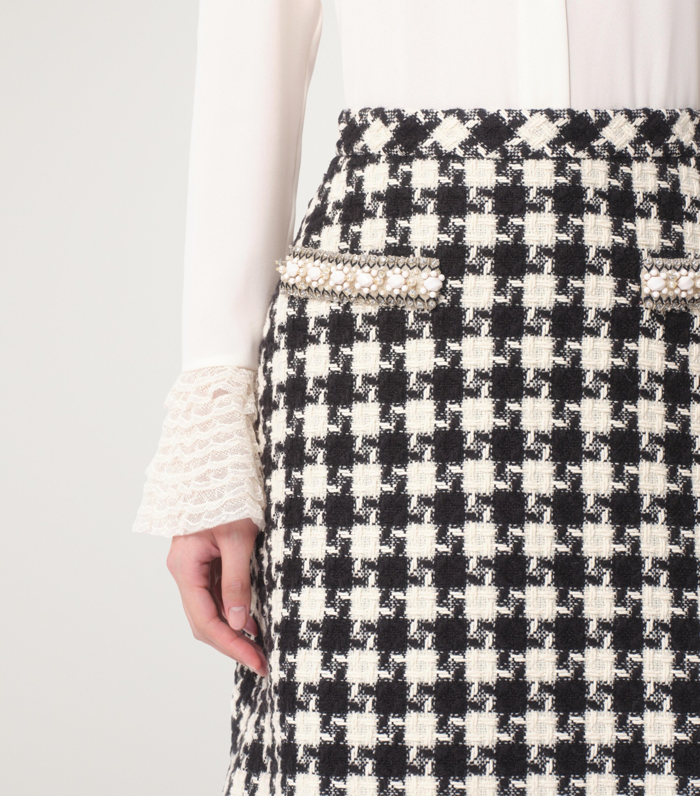 ヴァレンティノ Valentino Virgin Wool Mini Skirt Valentino Virgin Wool-Silk Mini Skirt | Harrods US