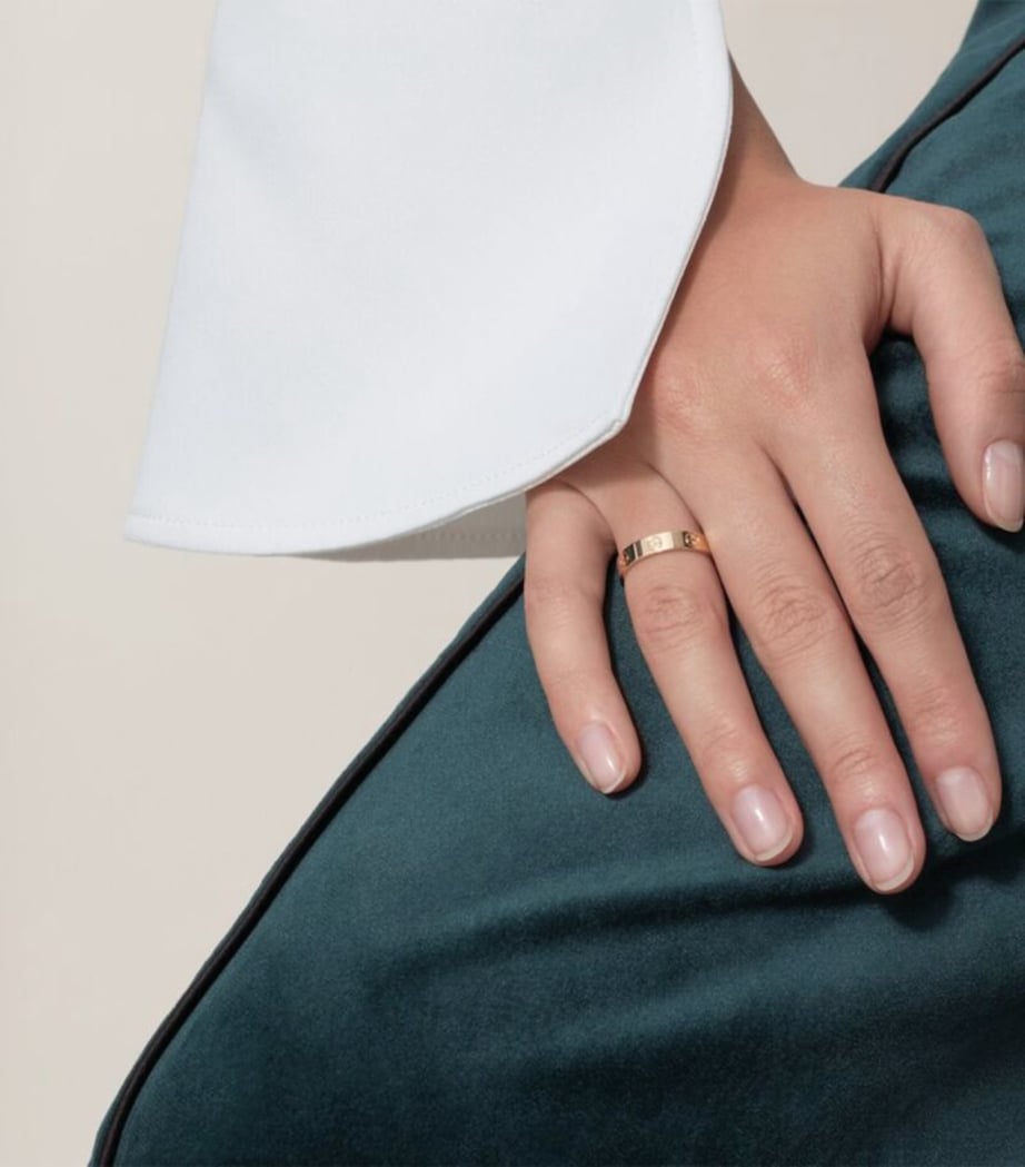 Yellow Gold LOVE Wedding Band NO COLOUR Image 9