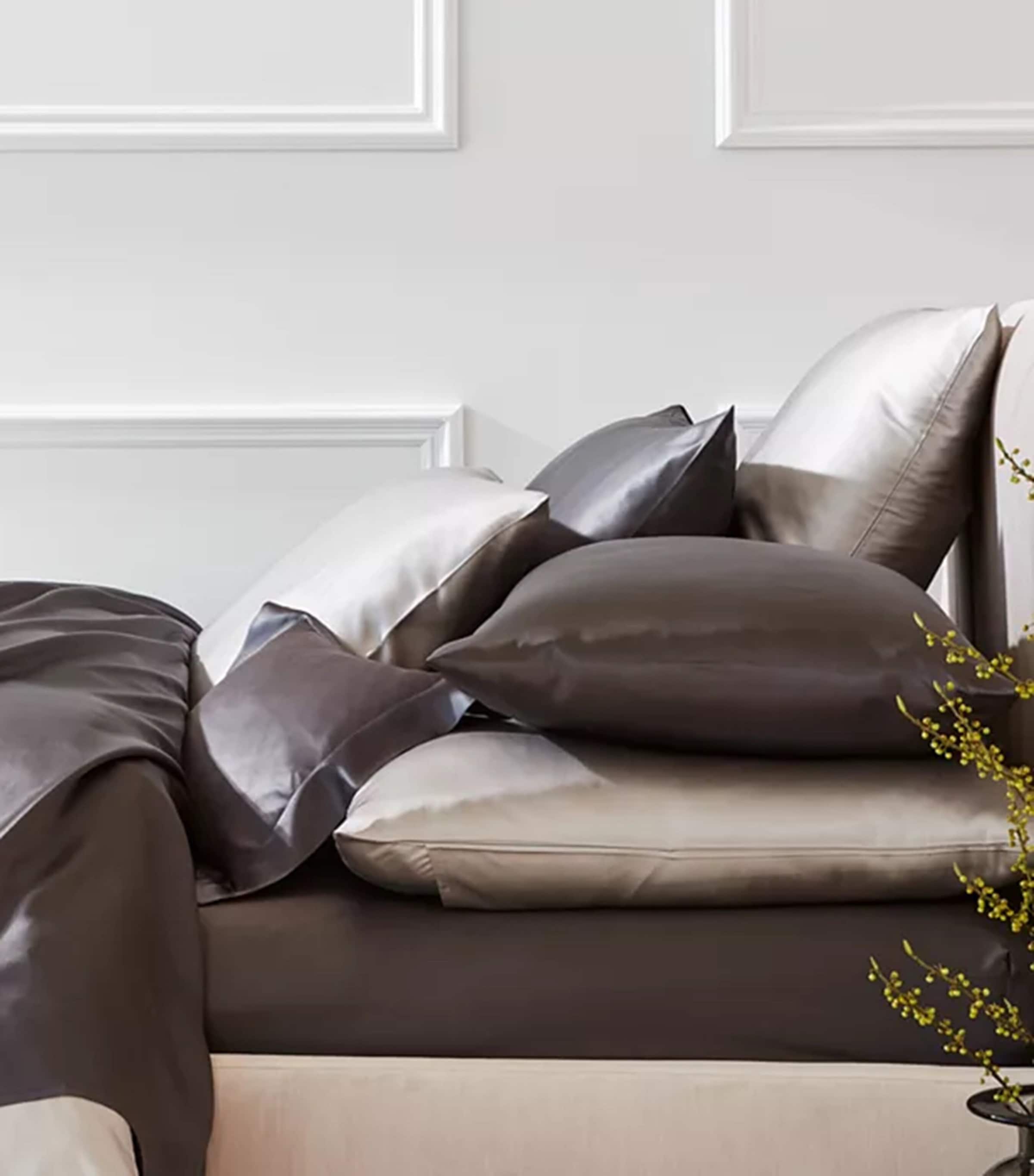 Beauty Box Pillowcase (50cm x 75cm) SILVER GREY Image 5