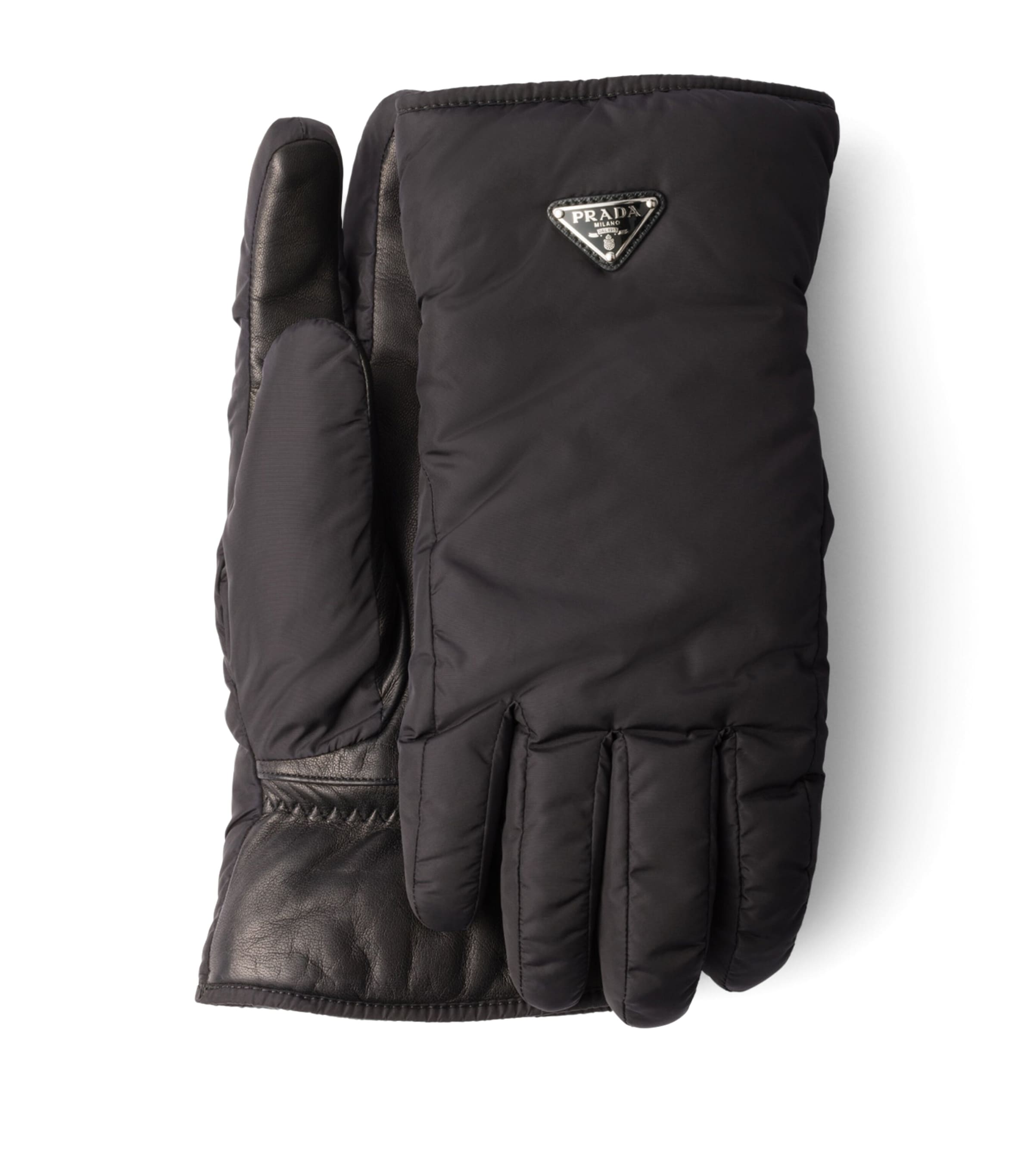【関税＆送料込み】Prada Gloves Prada Nylon Gloves | Black | FARFETCH