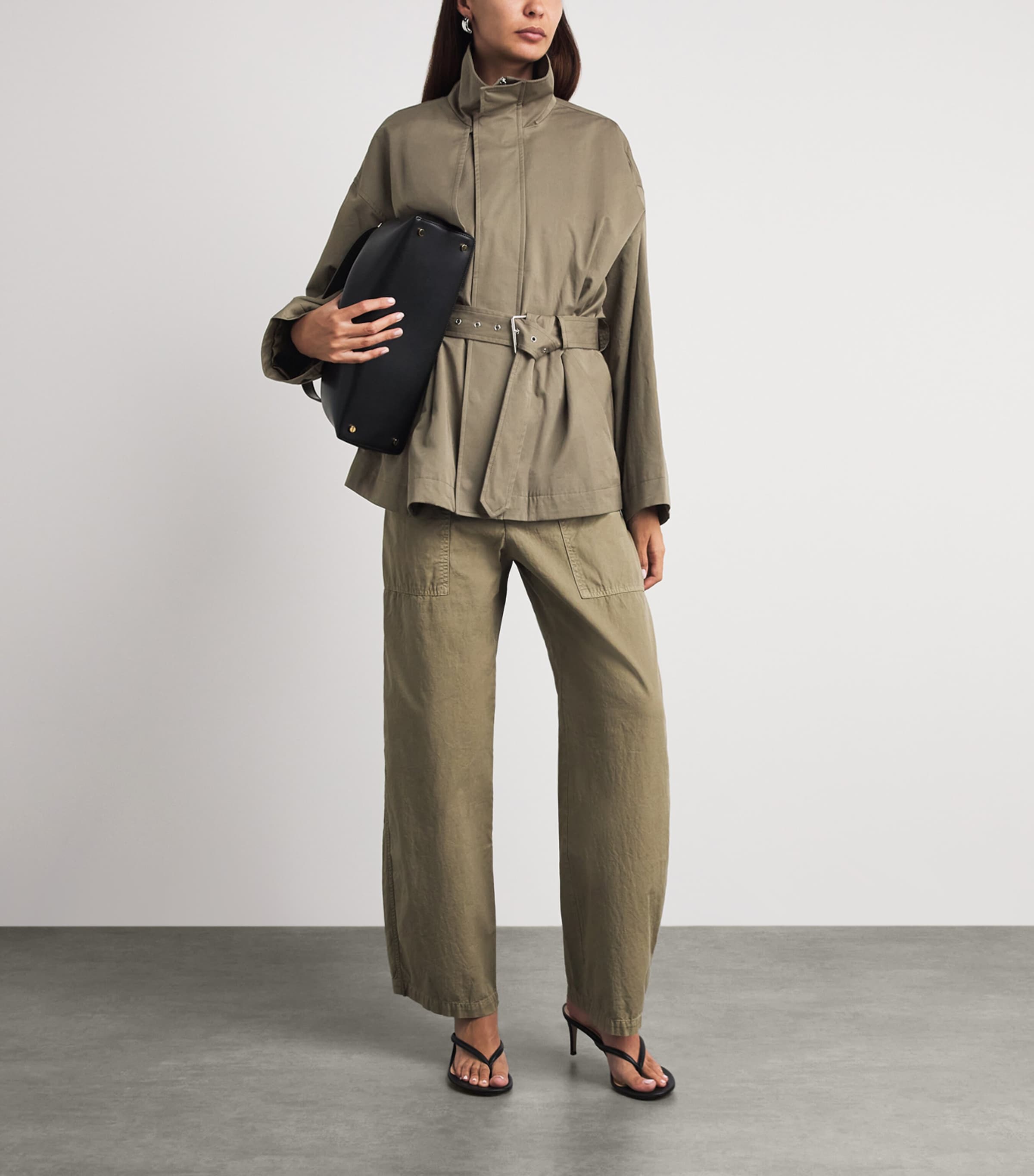 FRAME Womens The Field Short Trench Coat Army Image 2