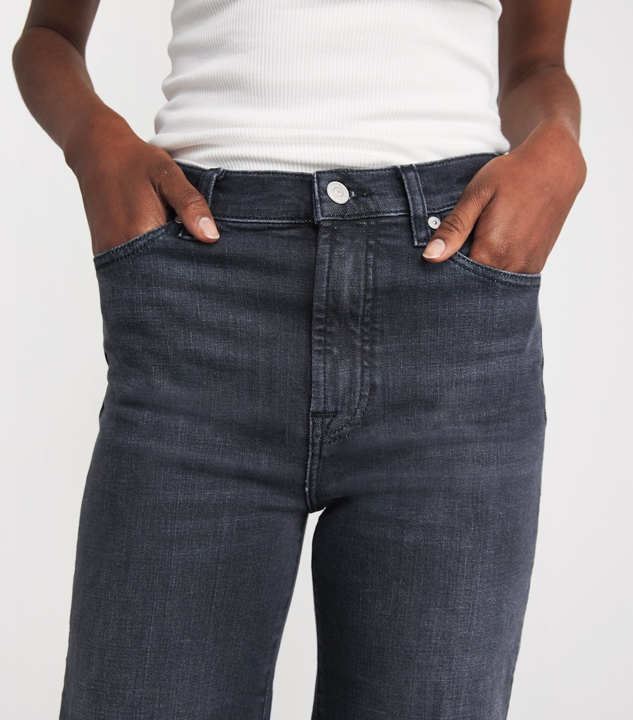 Modern Dojo Soho Flared Jeans U71NS Image 6