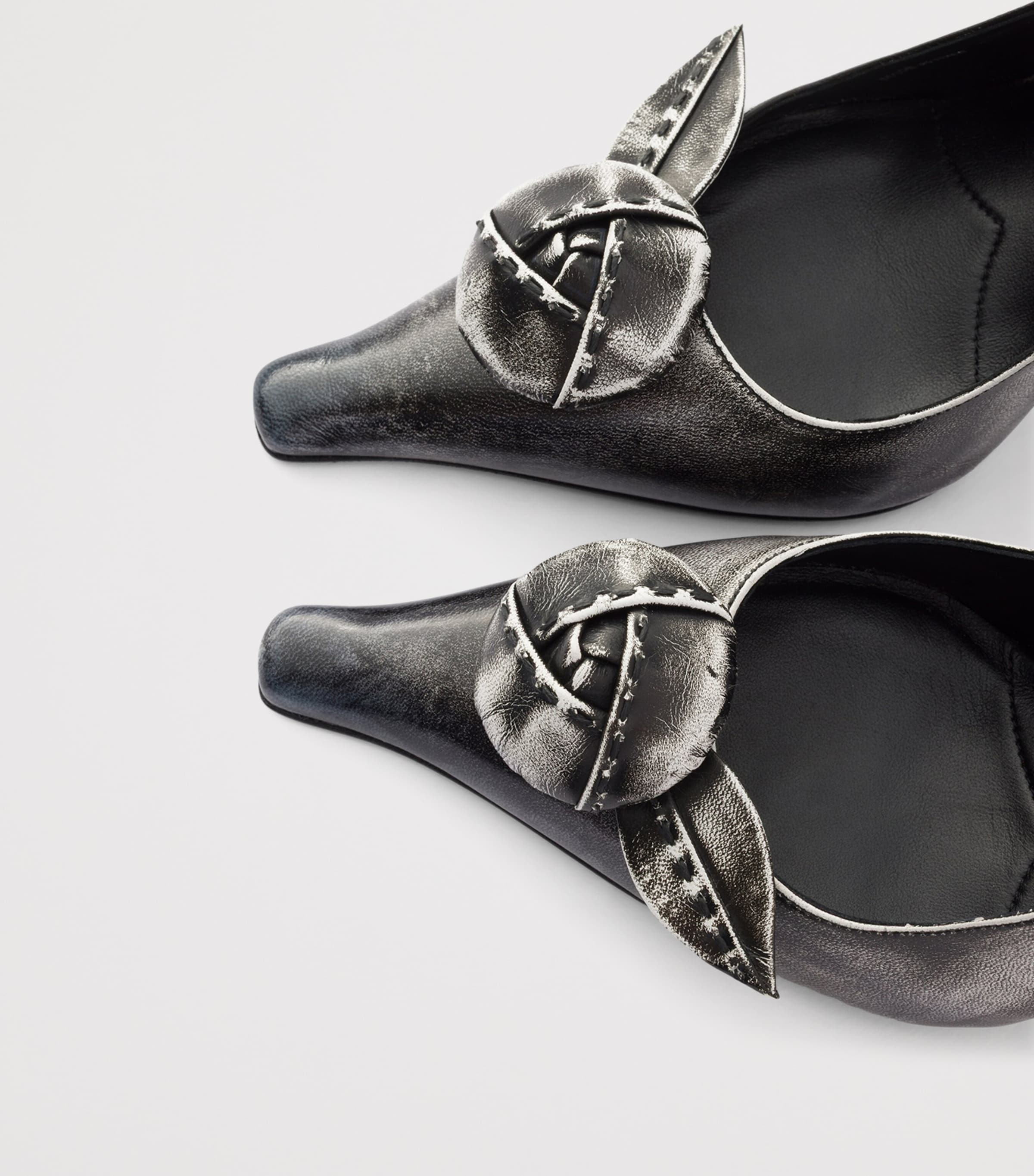 Prada Leather Bow-Detail Slingback Pumps 90 White Image 6