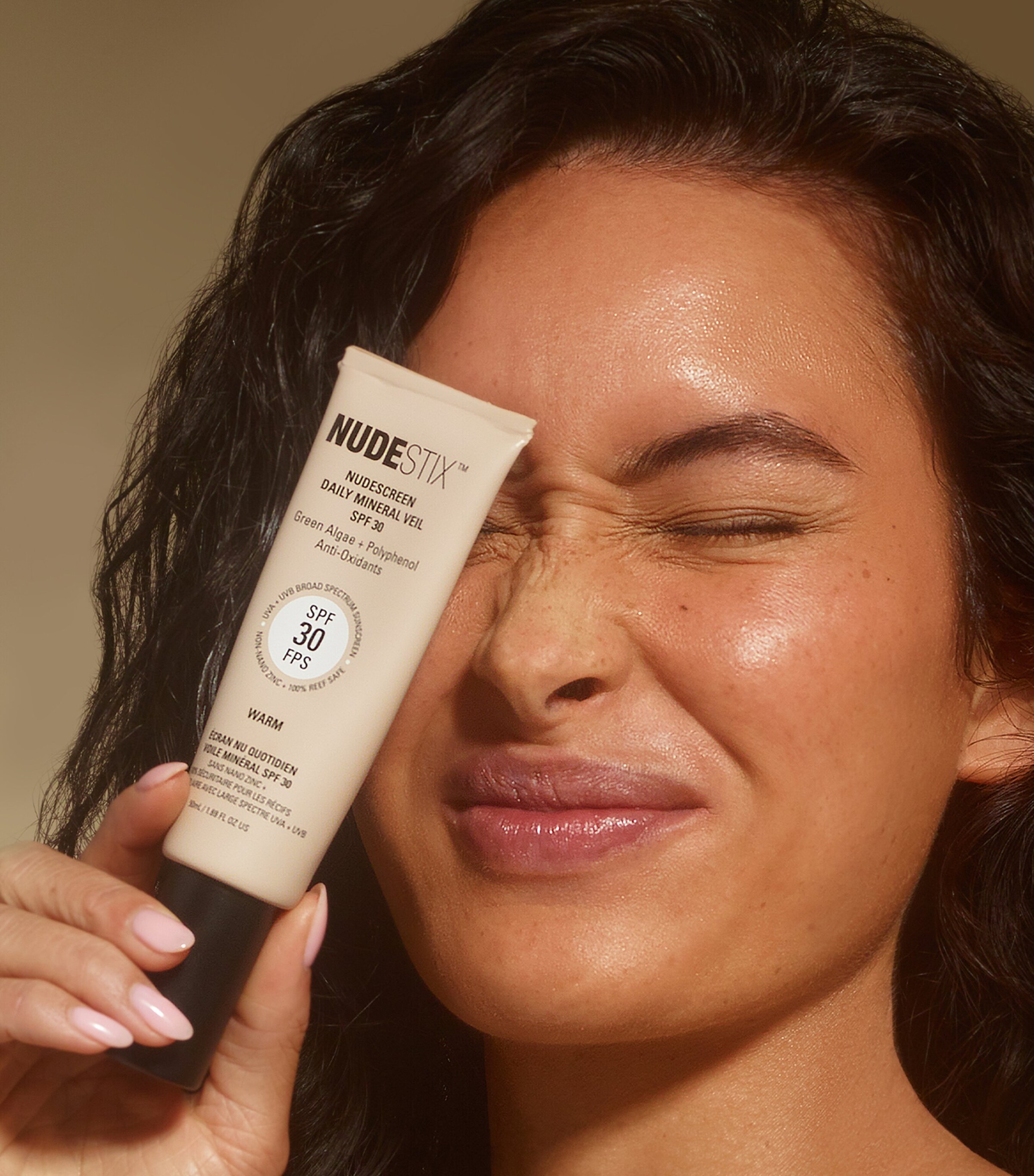NUDESTIX Nudescreen Daily Mineral Veil SPF 30 Warm Image 4