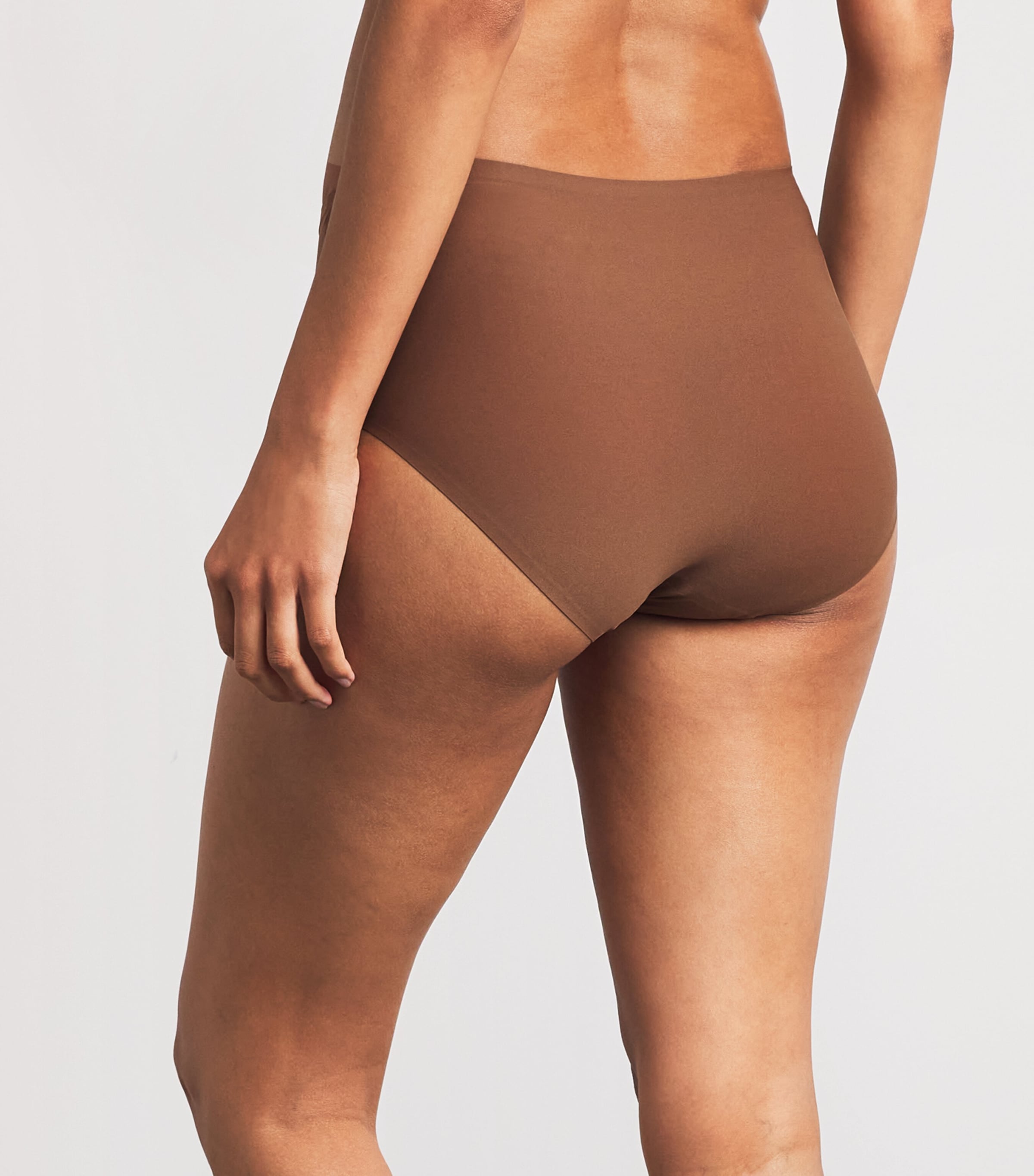 Chantelle Womens High-Rise SoftStretch Briefs Cocoa Image 3