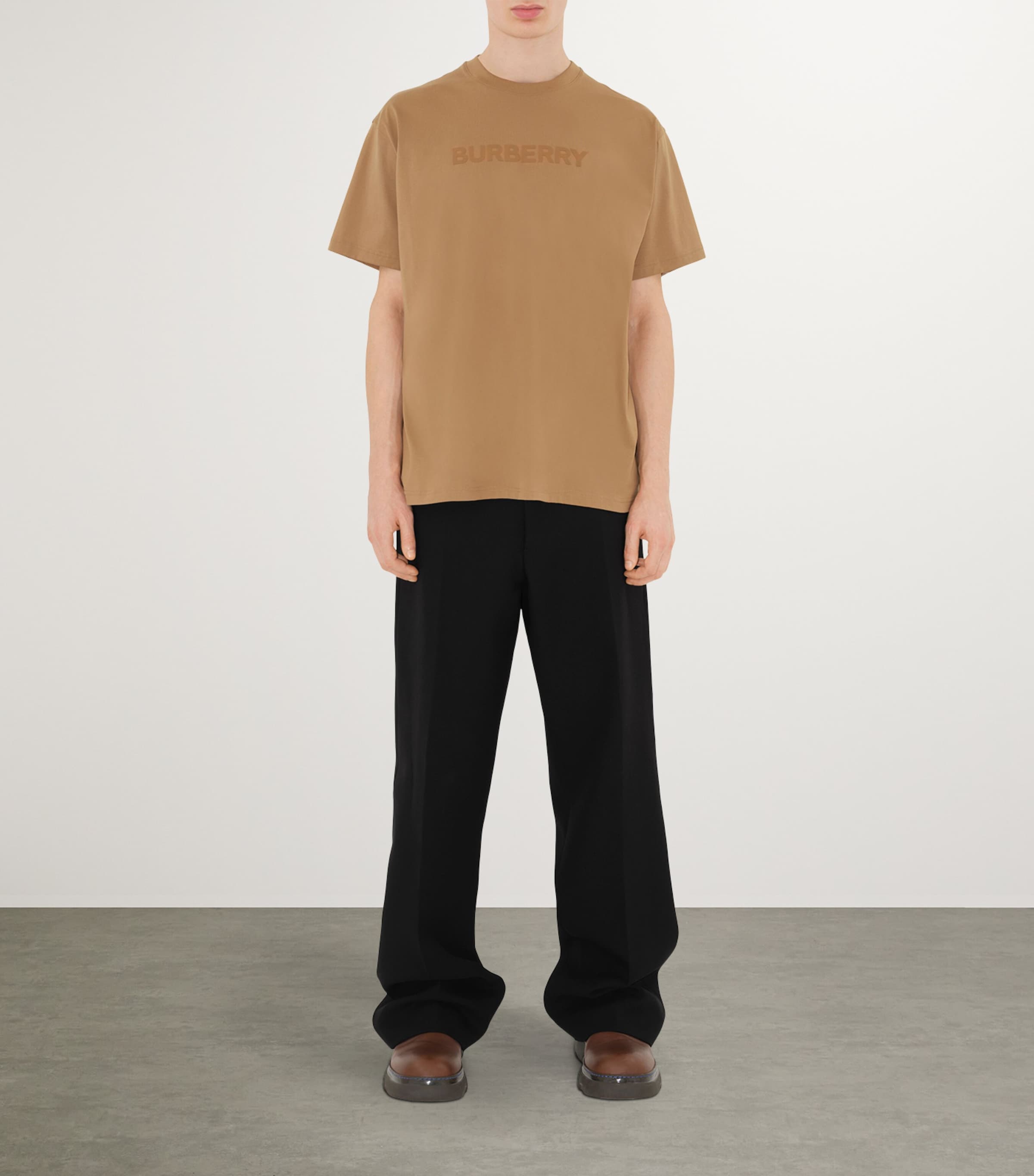 【関税&送料込】Burberry Biscuit Cotton T-Shirt Burberry Cotton Logo T-shirt | Vanaf € 320,-