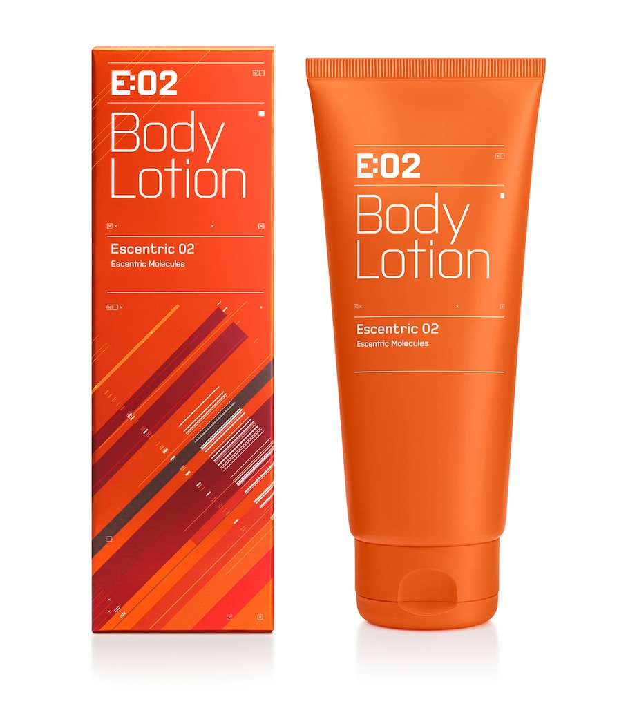 Escentric 02 Body Lotion (200ml) NO COLOUR Image 3