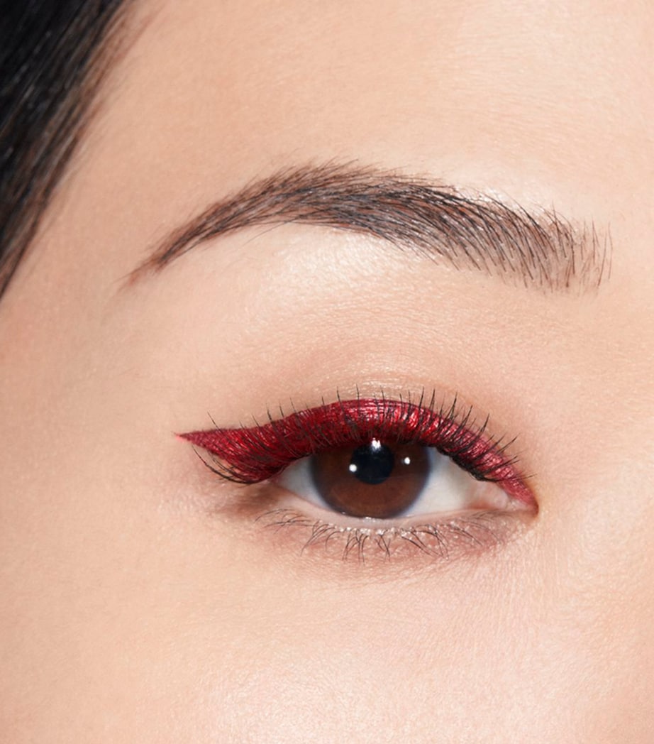 LE LINER DE CHANEL High Precision Longwearing and Waterproof Liquid Eyeliner NO COLOUR Image 6