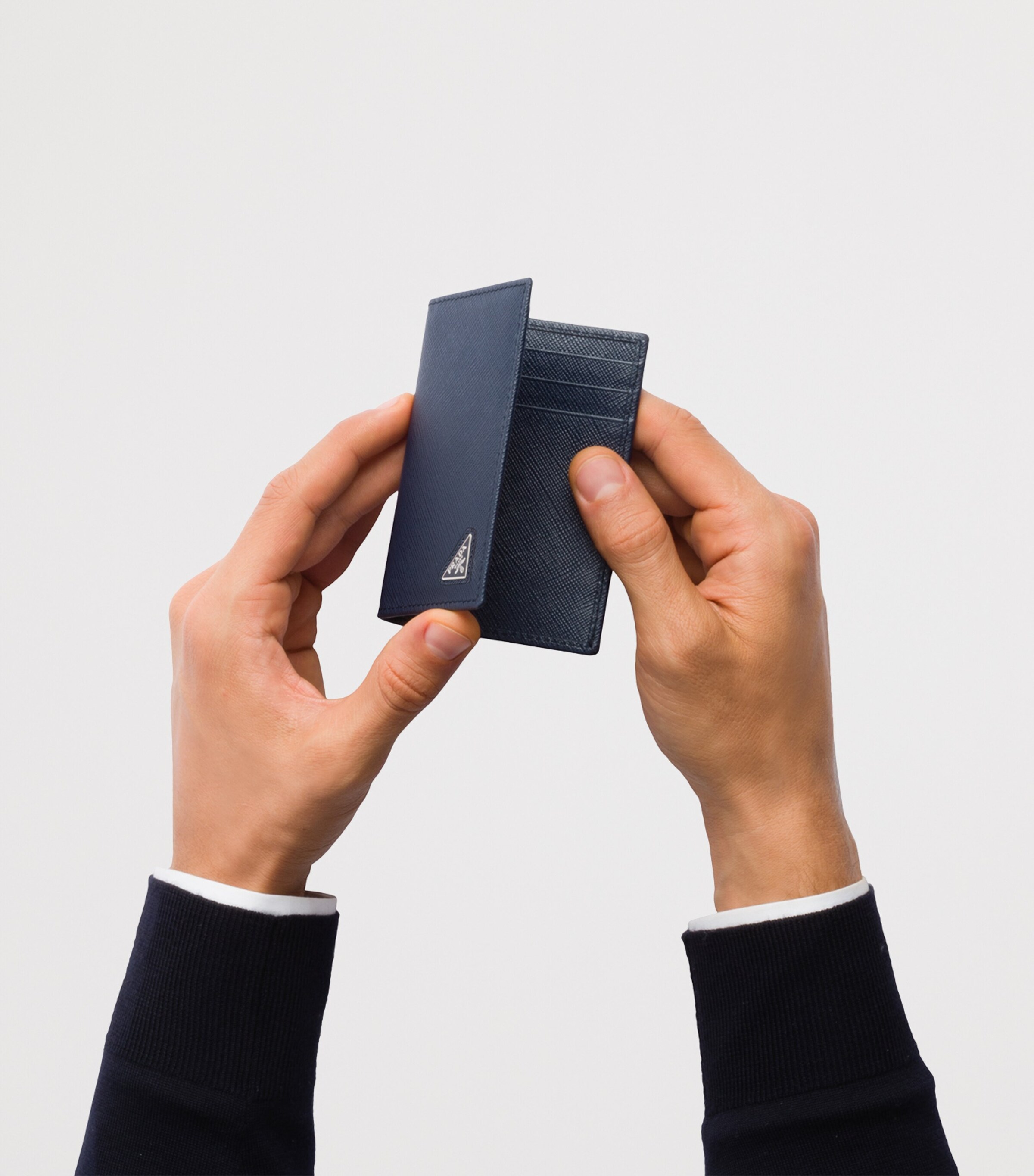 Saffiano Leather Bi-Fold Card Holder F0216 Image 5