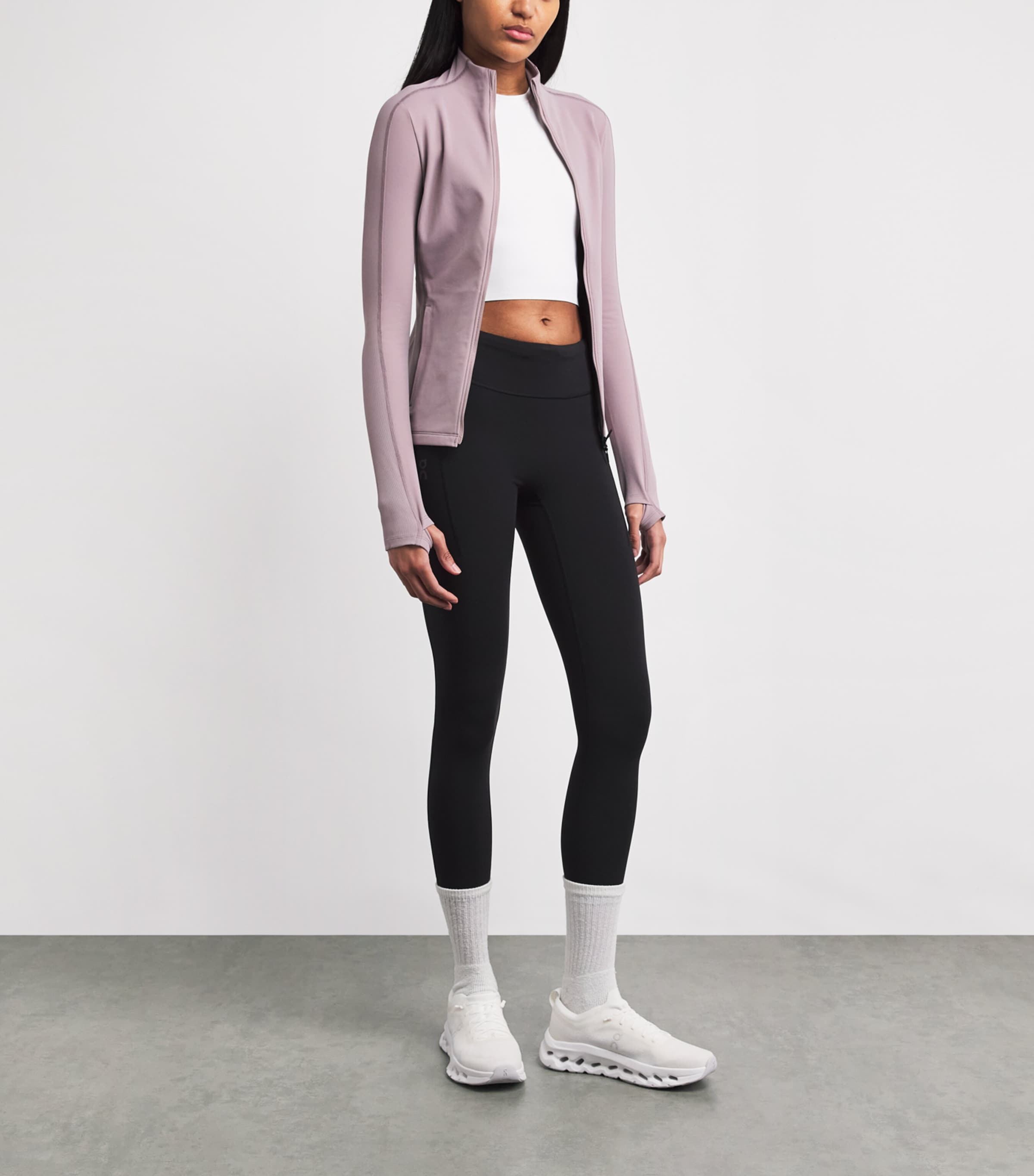 On Womens Performance 7/8 Leggings Black Image 2