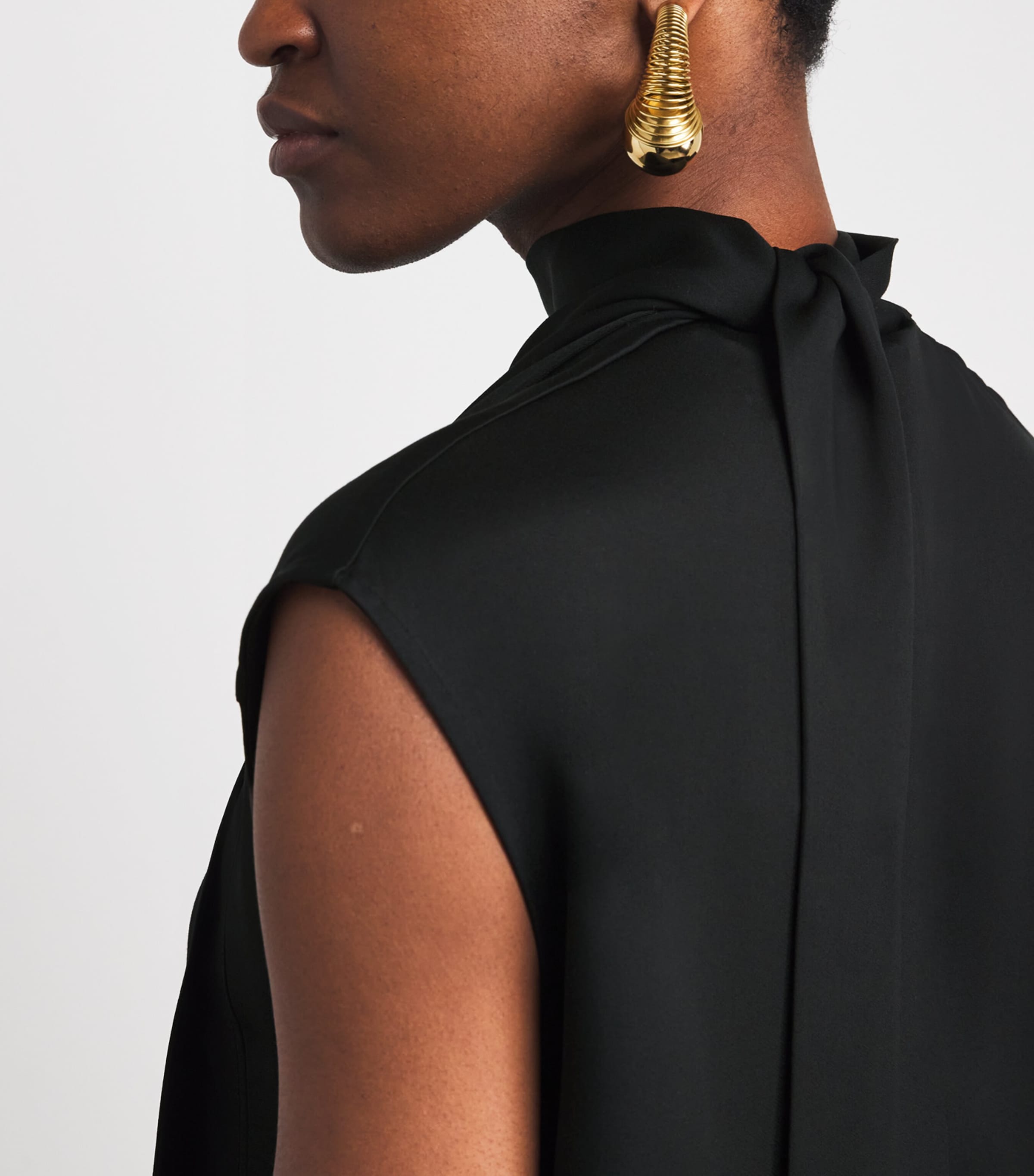 Light Crepe Sandy Mini Dress BLACK Image 4