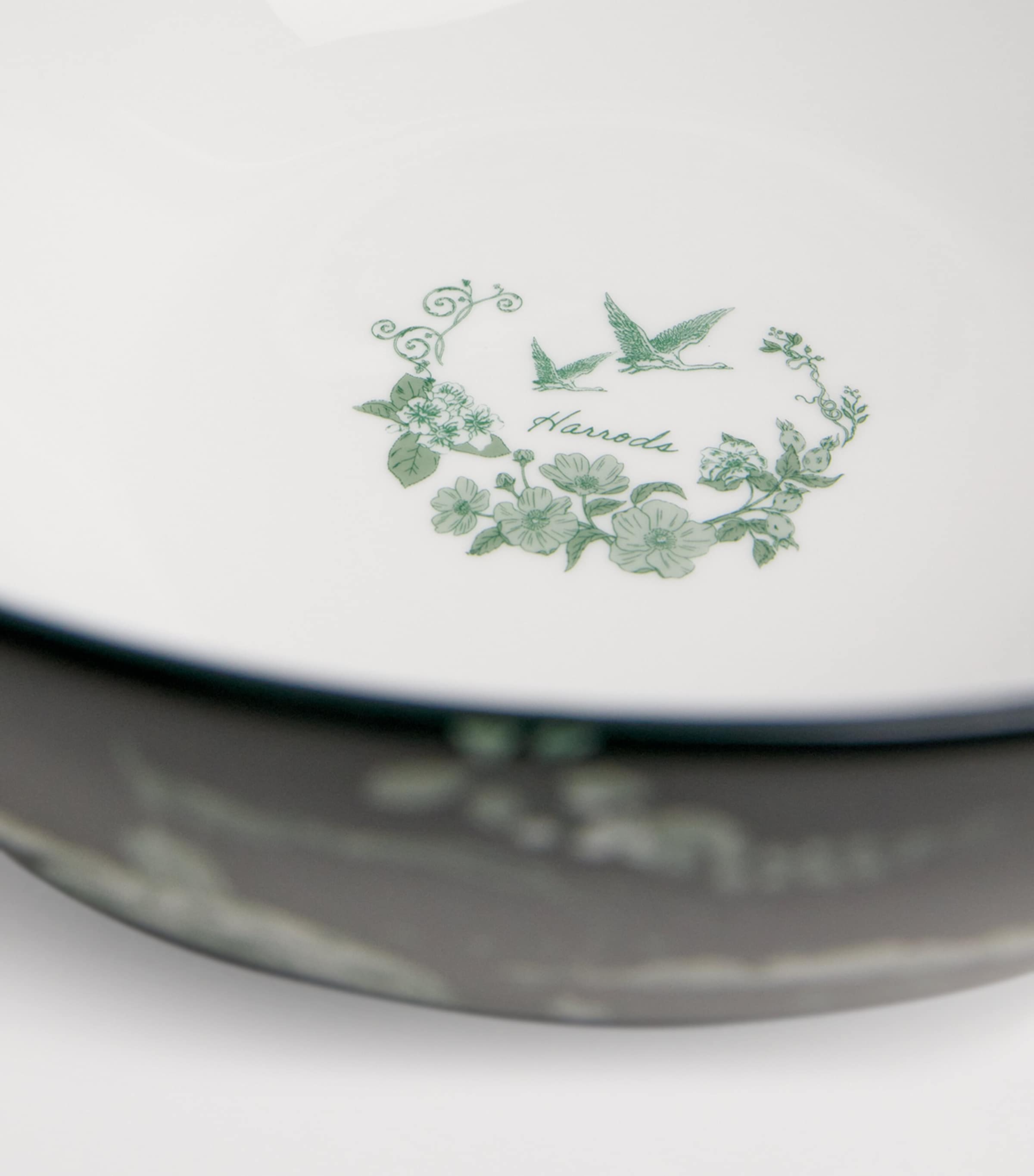 Fine Bone China Toile Bowl (30.5cm) GREEN Image 5