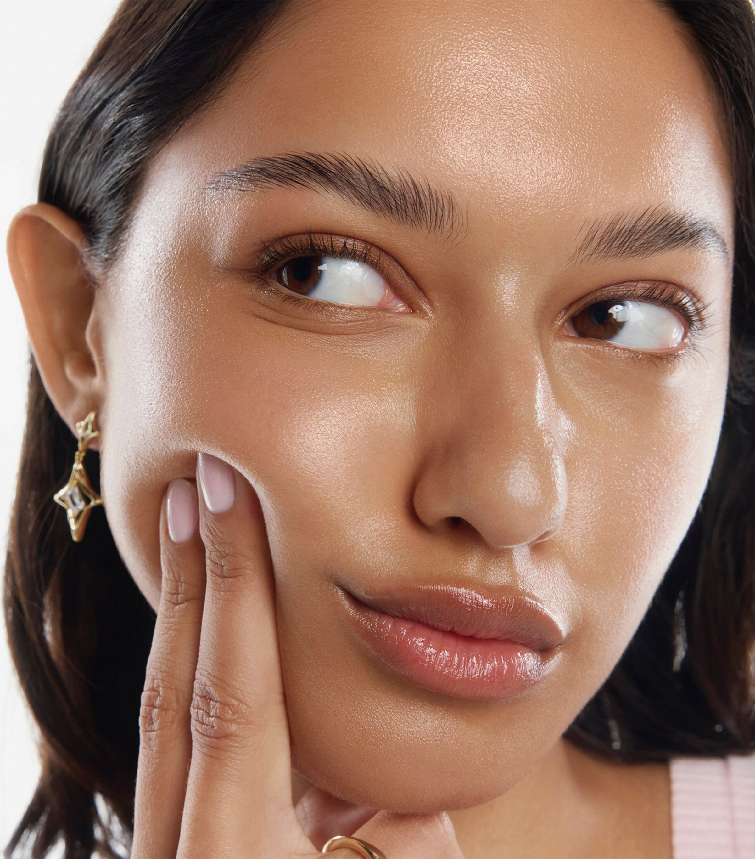 The Dewy Milk Moisturiser (50ml) NO COLOUR Image 6