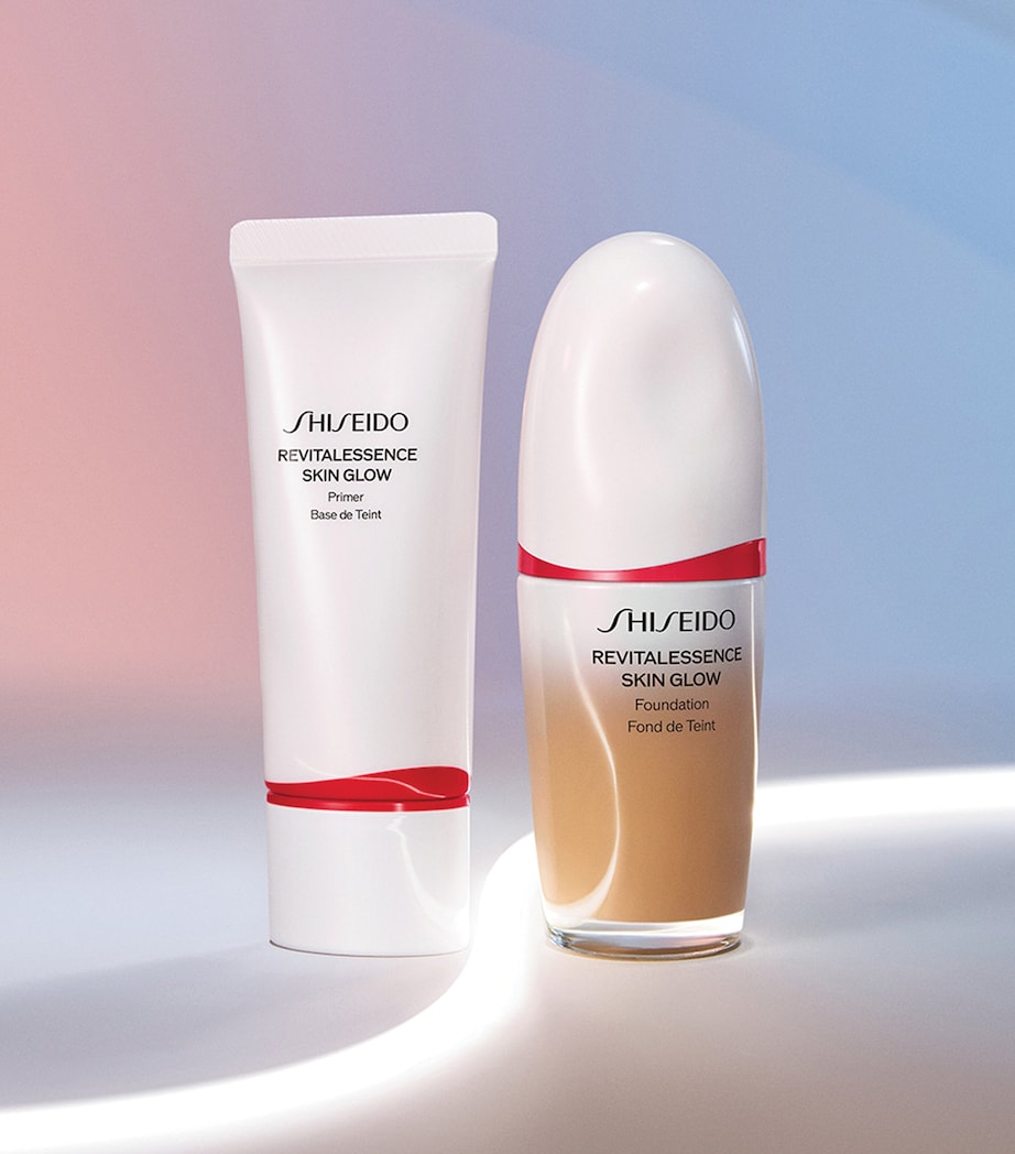 Revitalessence Skin Glow Primer NO COLOUR Image 3