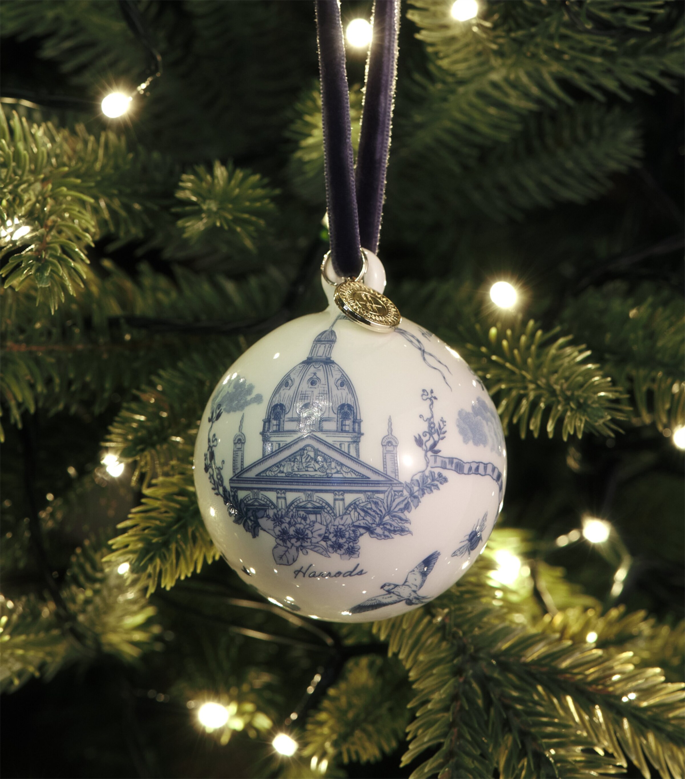 Harrods Fine China Blue Toile Bauble Blue Image 3