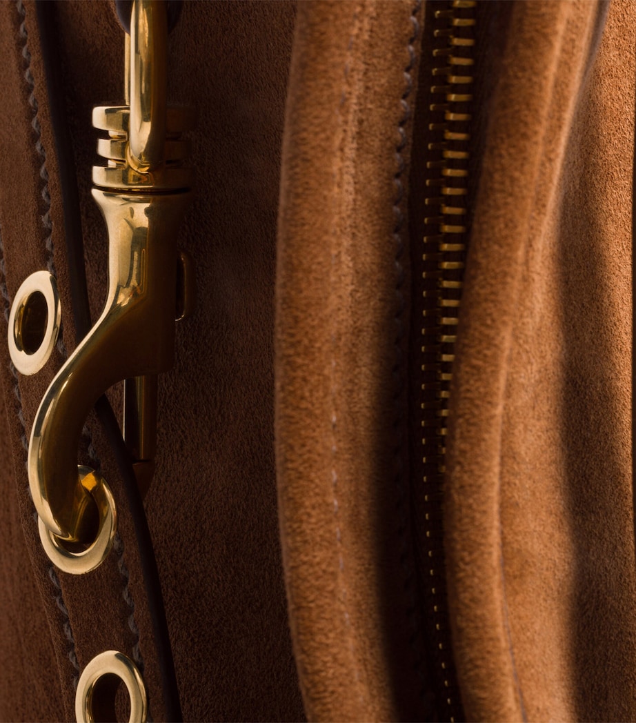 Suede Aventure Shoulder Bag F0316 Image 5