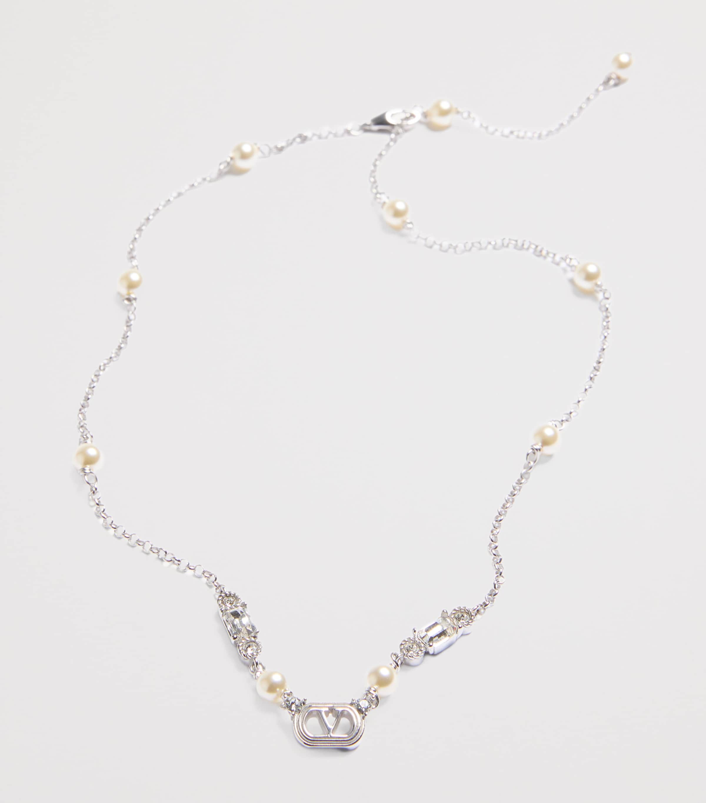 VLogo Necklace DFF Image 3