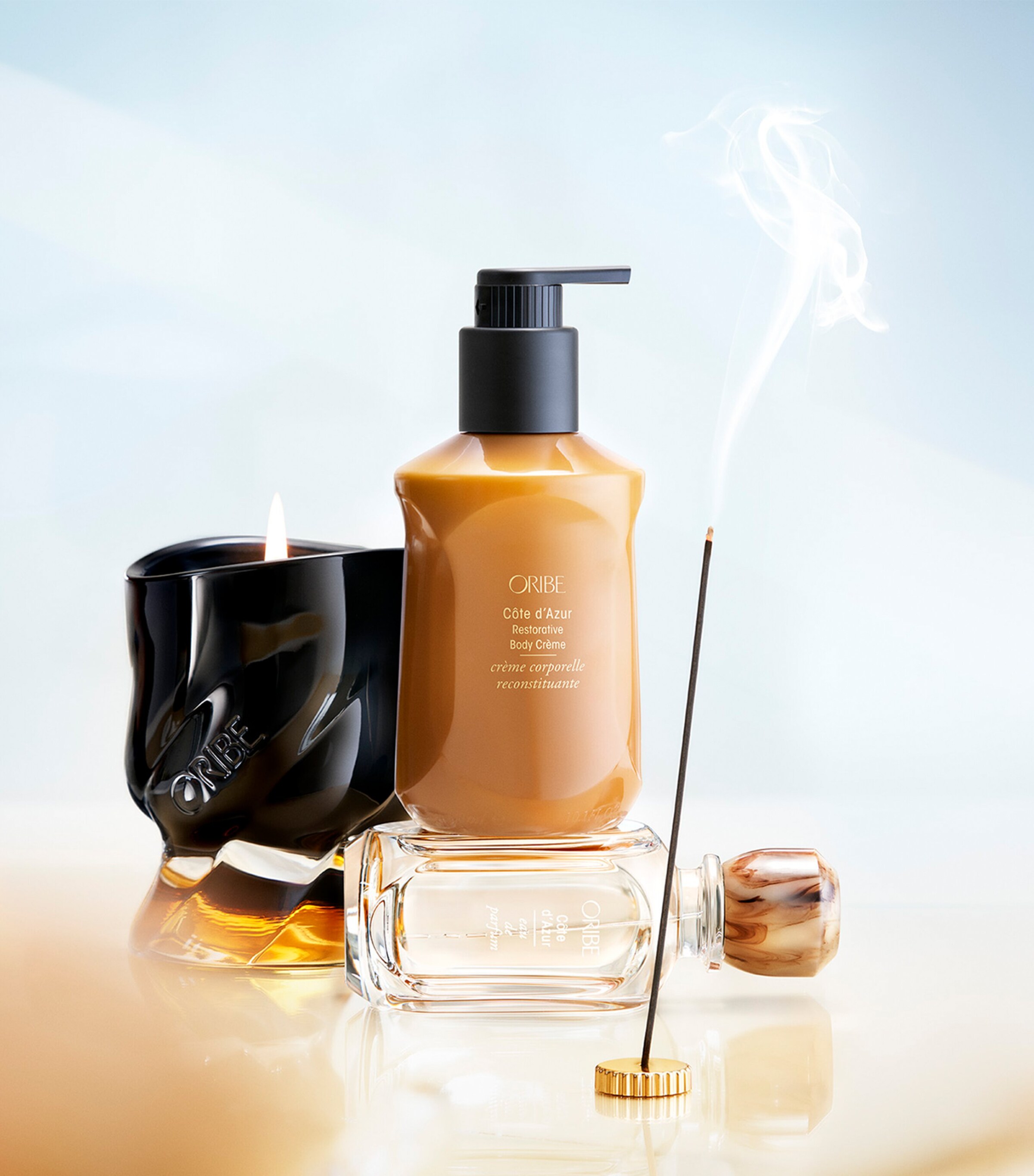 Côte d'Azur Scented Candle (312g) NO COLOUR Image 4