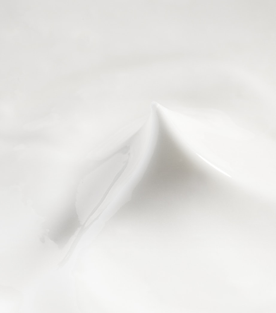 Ultra Vital Light Cream (50ml) NO COLOUR Image 2