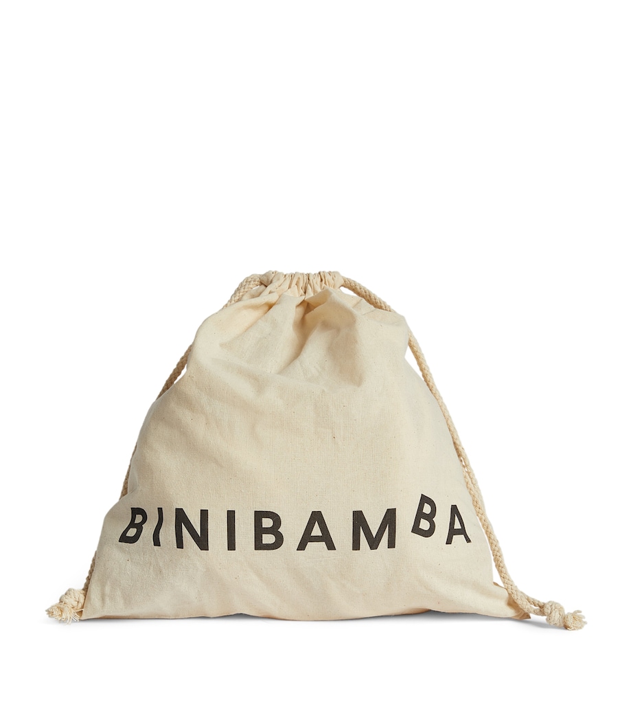 Merino Slippers, Booties and Sheepskin Wrigglemat Baby Shower Hamper MILK Image 3