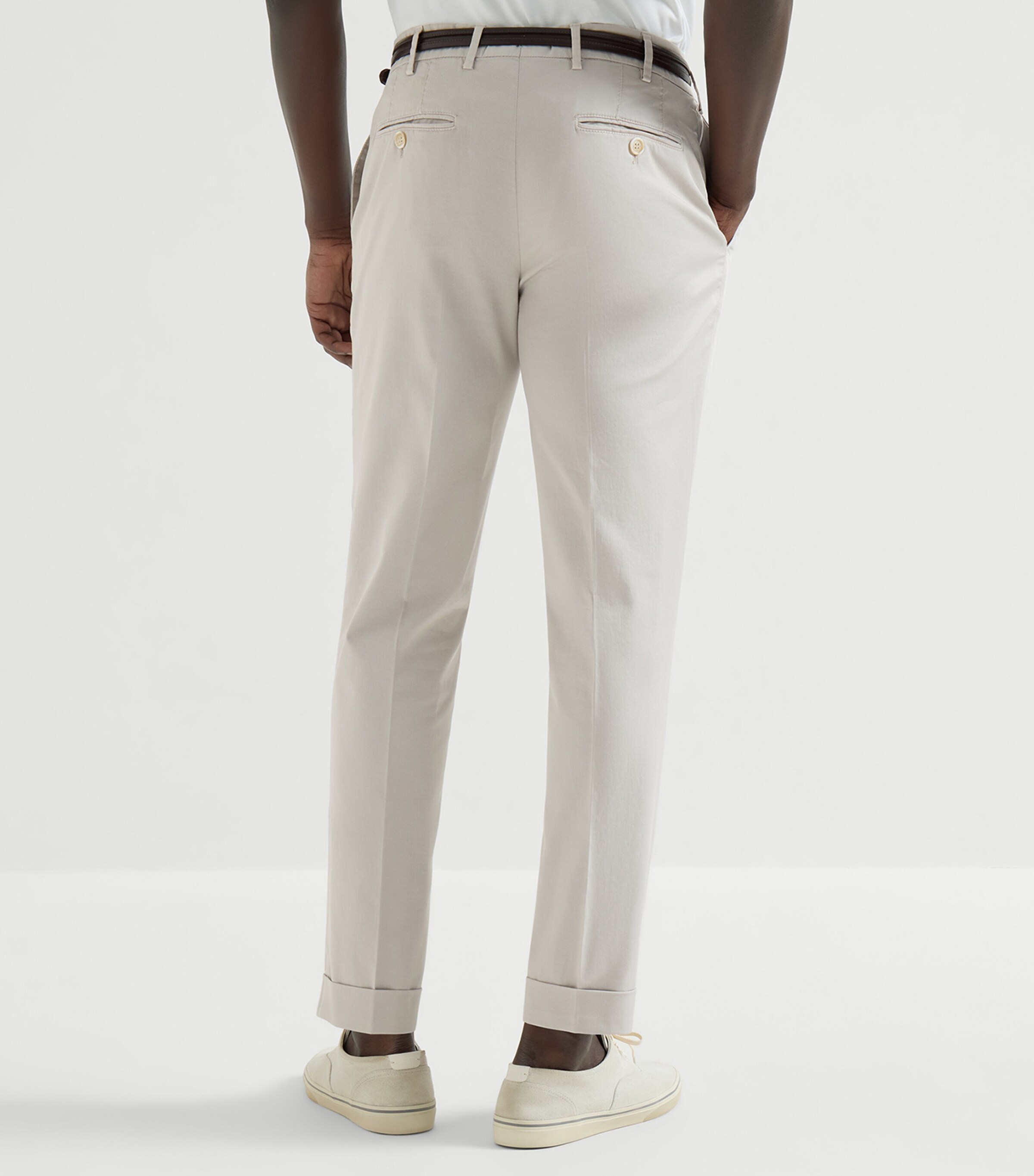 Brunello Cucinelli Mens Stretch-Cotton Garment-Dyed Trousers Image 5