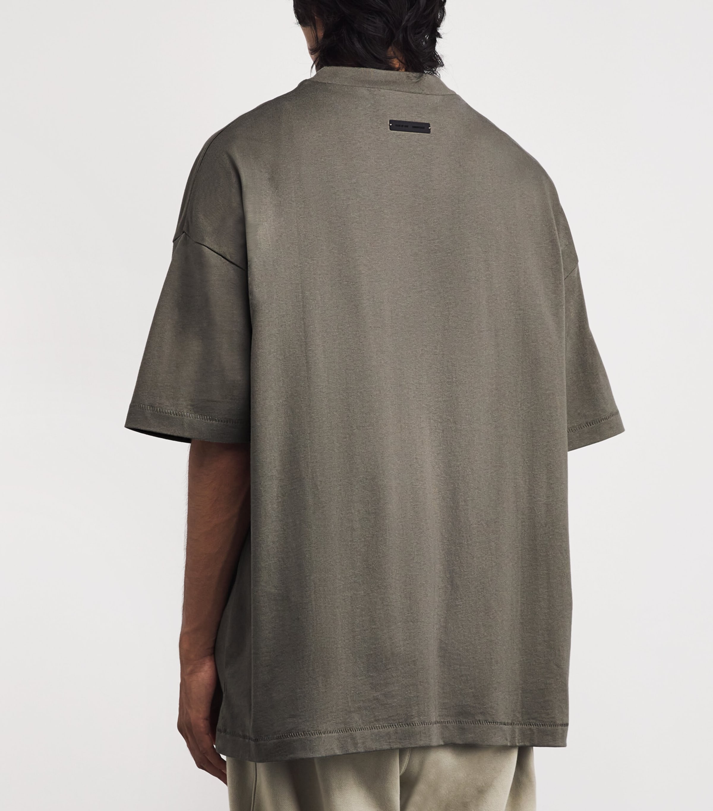 FEAR OF GOD ESSENTIALS Mens Cotton Logo Oversized T-Shirt Moss Image 4