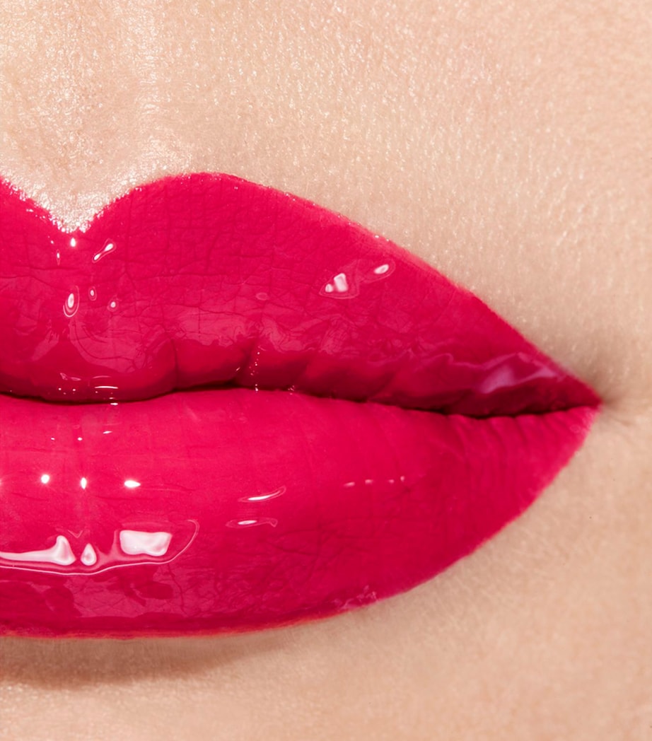 CHANEL LE ROUGE DUO ULTRA TENUE Liquid Lip Colour Bright Raspberry Image 3