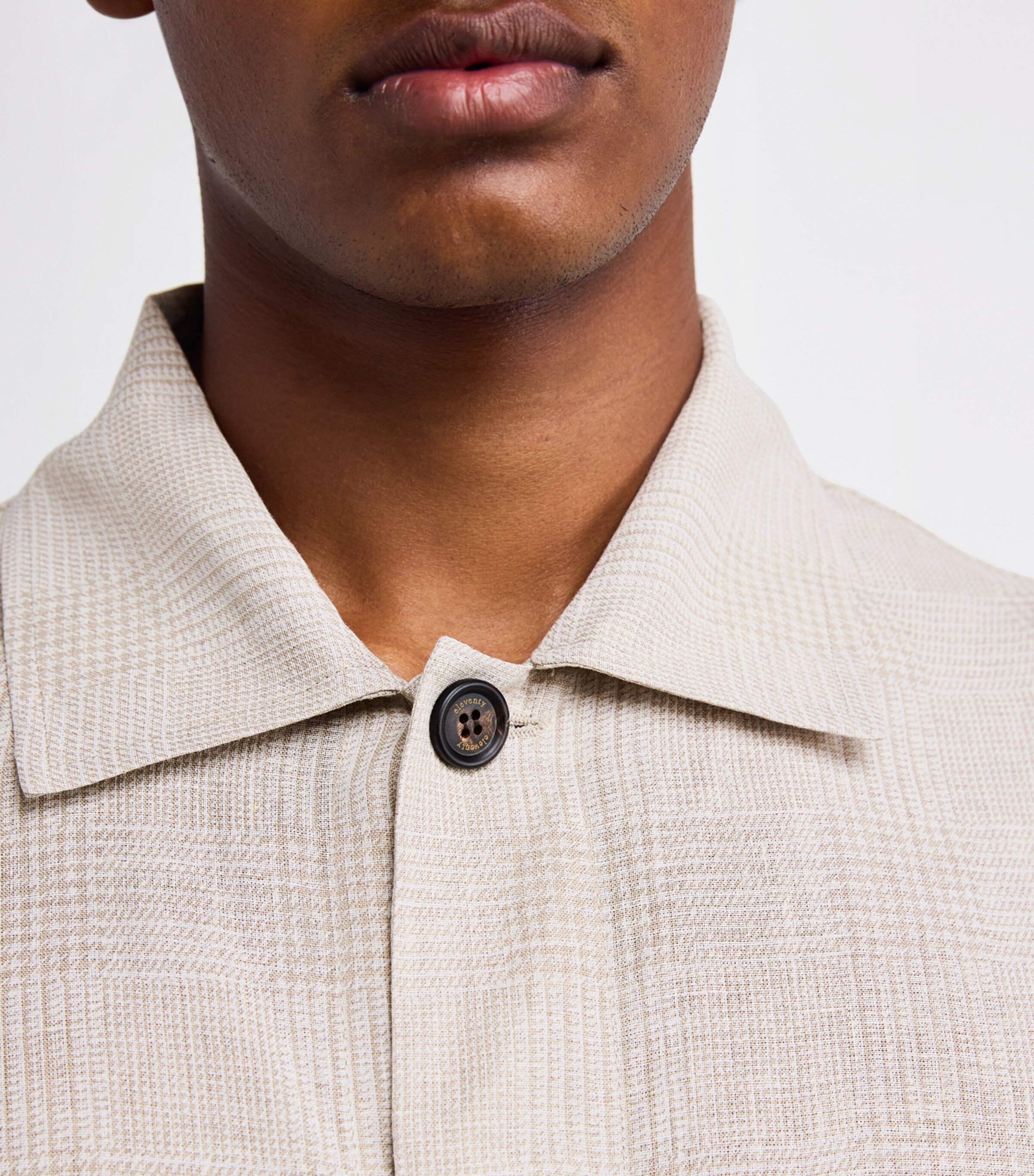Eleventy Mens x Harrods Linen Overshirt Sabbia Image 6