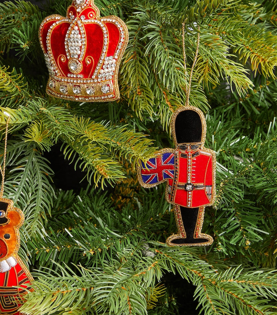 Guardsman With Flag Tree Decoration RED/BLACK/NAVY Image 2