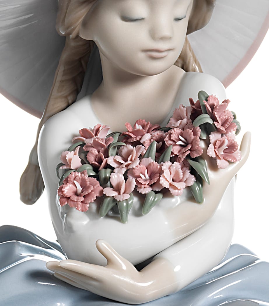 Lladró Fragrant Bouquet Girl Figurine Image 5