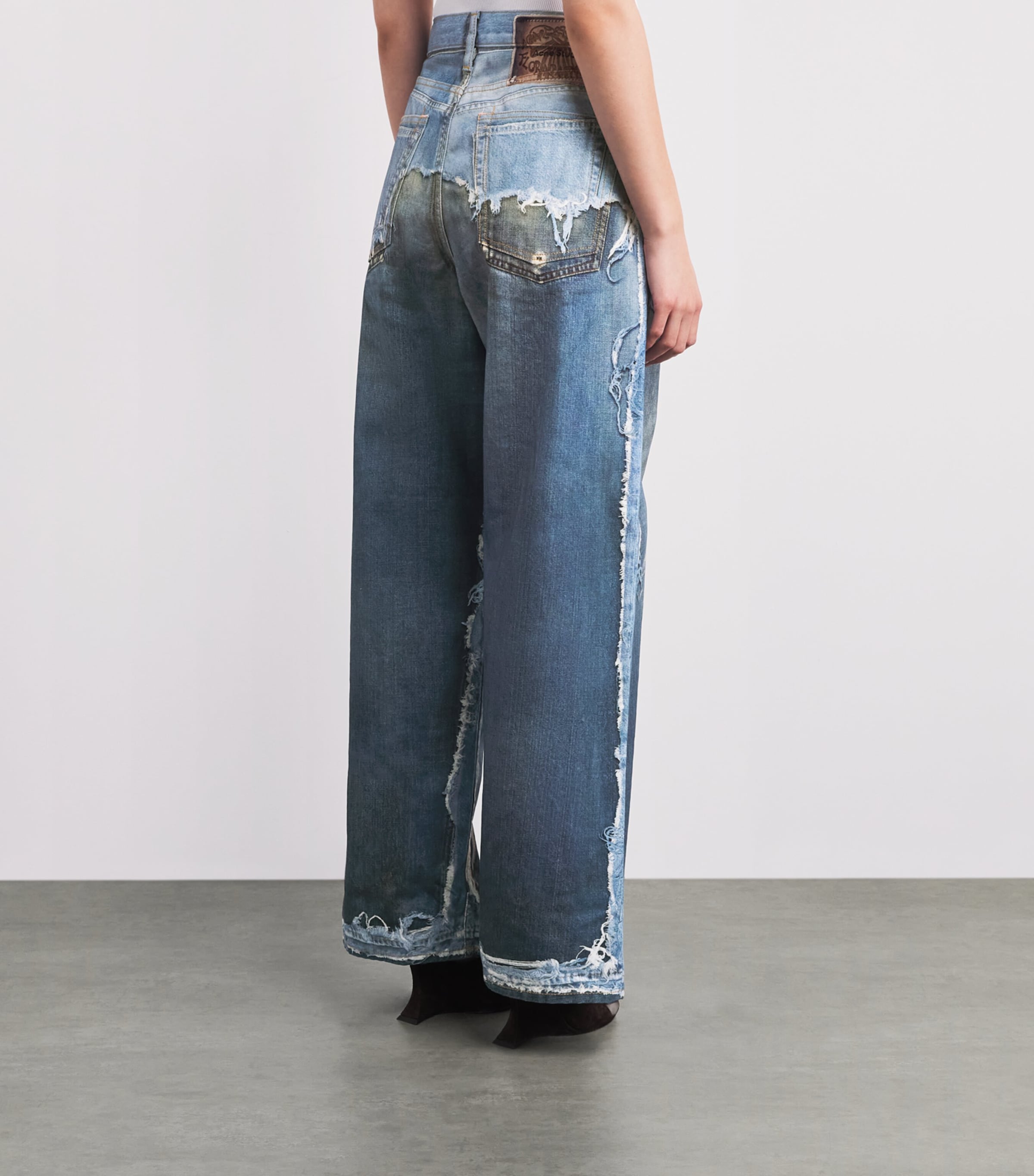 Acne Studios Womens Trompe-l'Oeil 1981 Low-Rise Jeans Auz Mid Blue Image 5