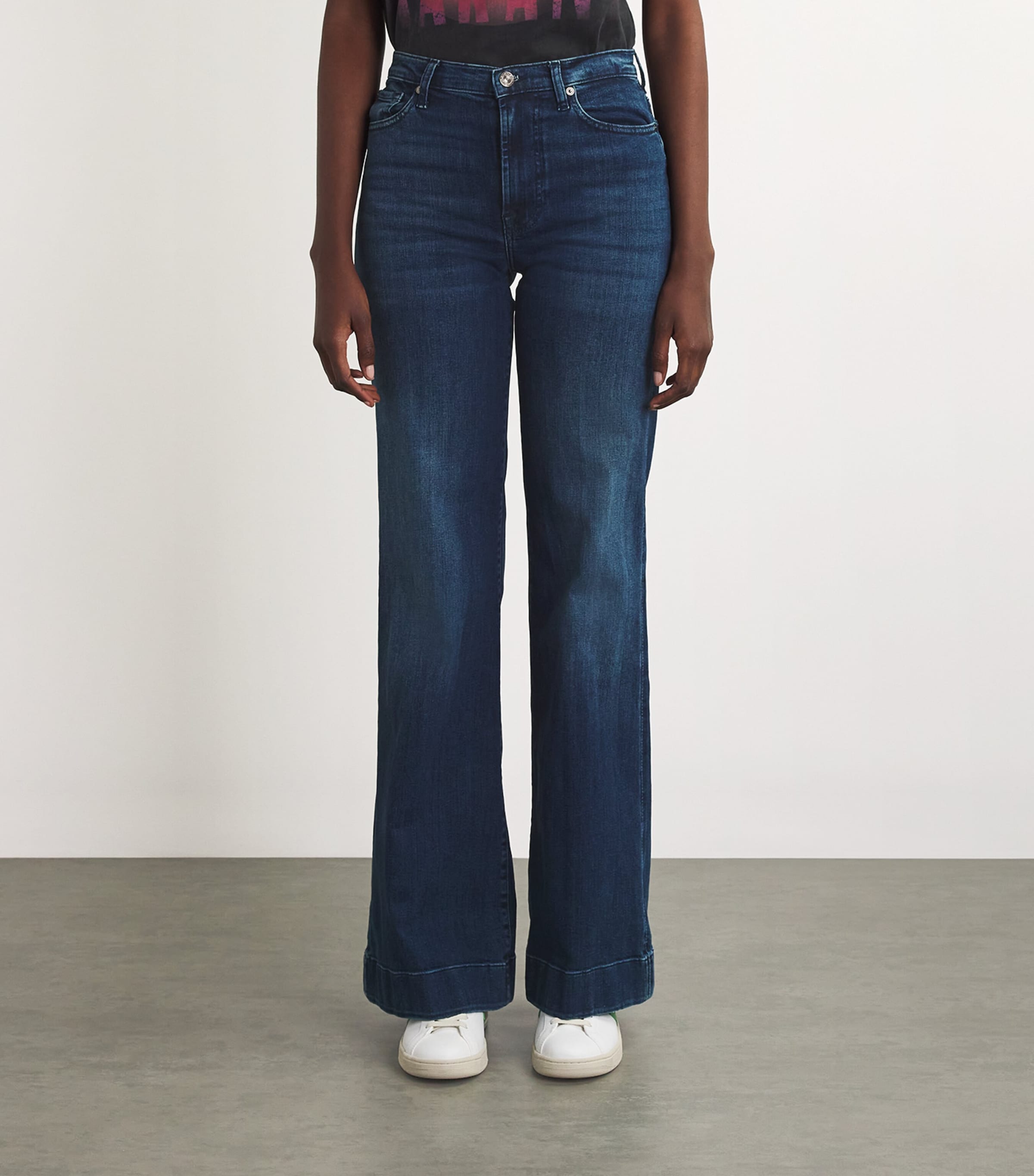 Modern Dojo Soho Flared Jeans DARK BLUE Image 3