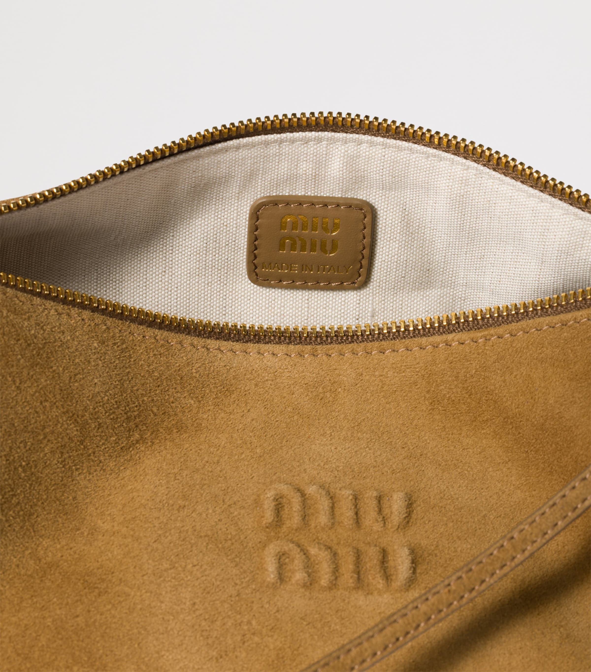 Suede Logo Pouch F0393 Image 4